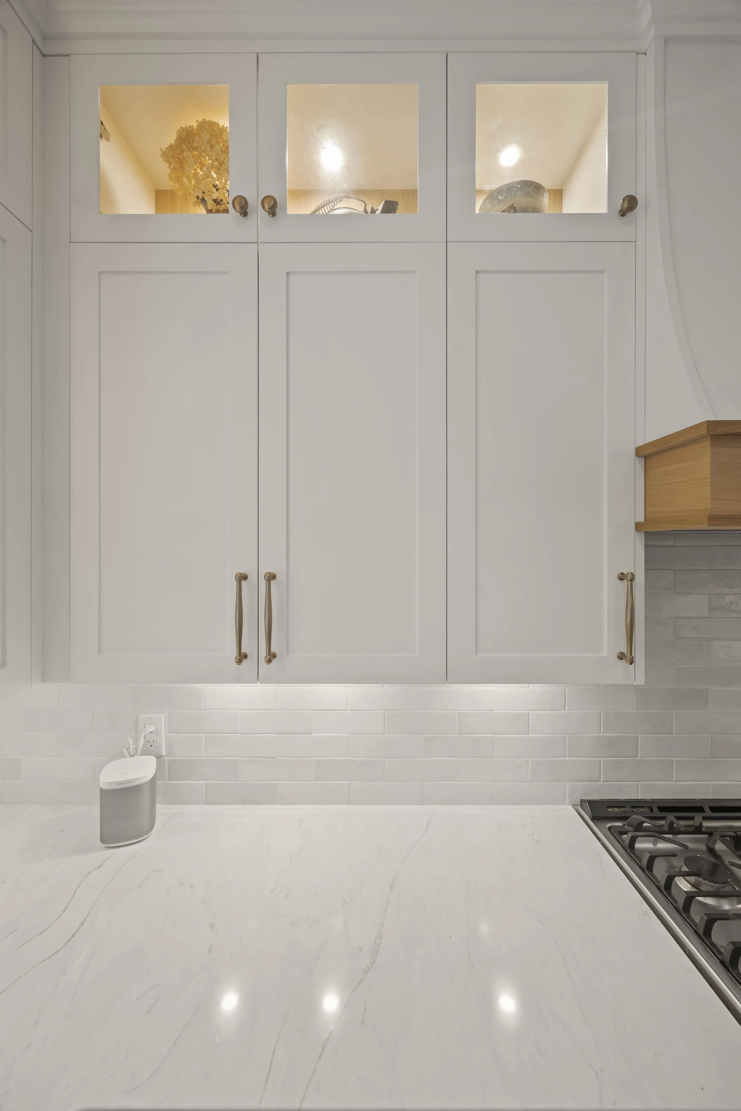 672 Clearwater Cres -08.JPG