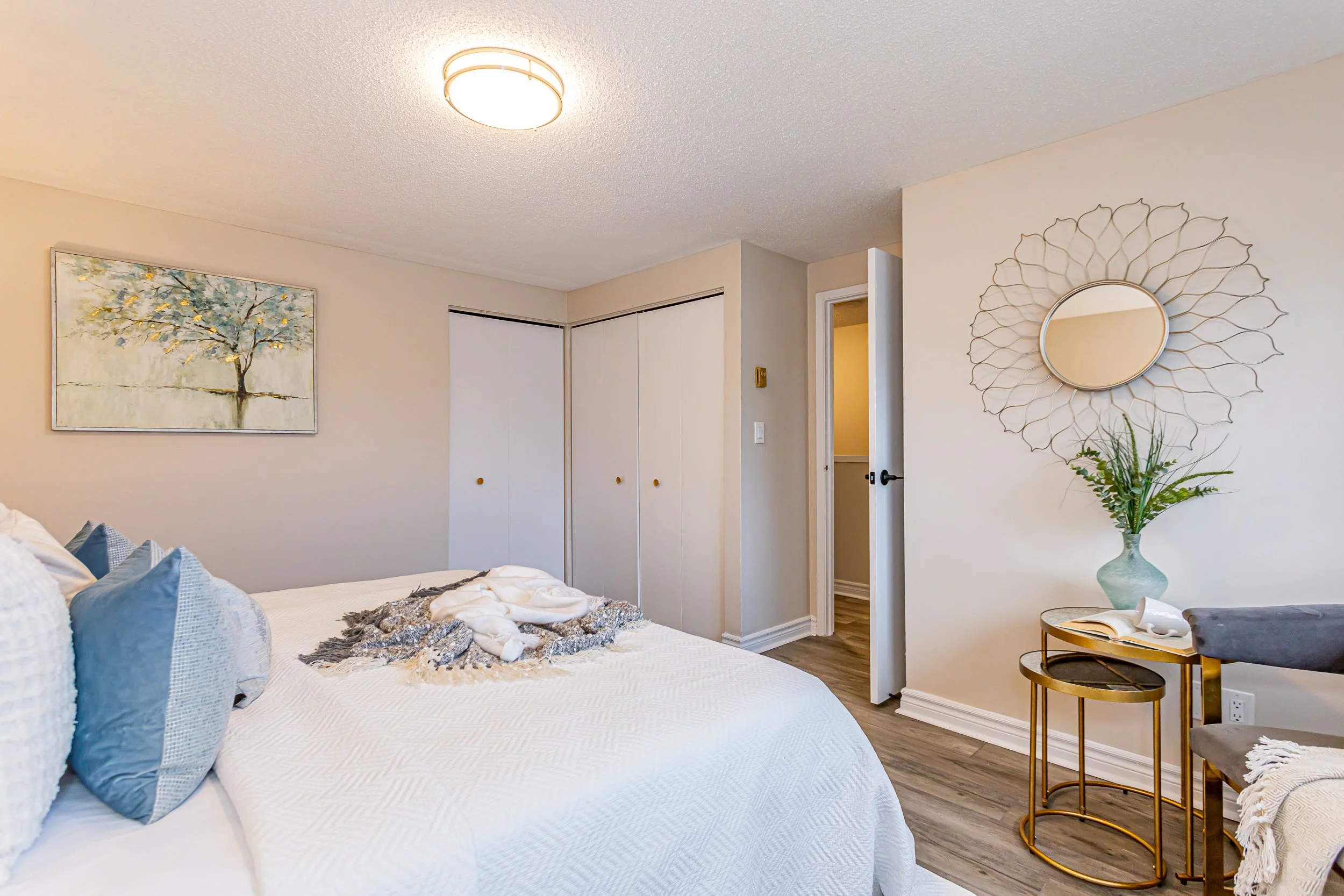 38-355 Sandringham Cres-17.jpg