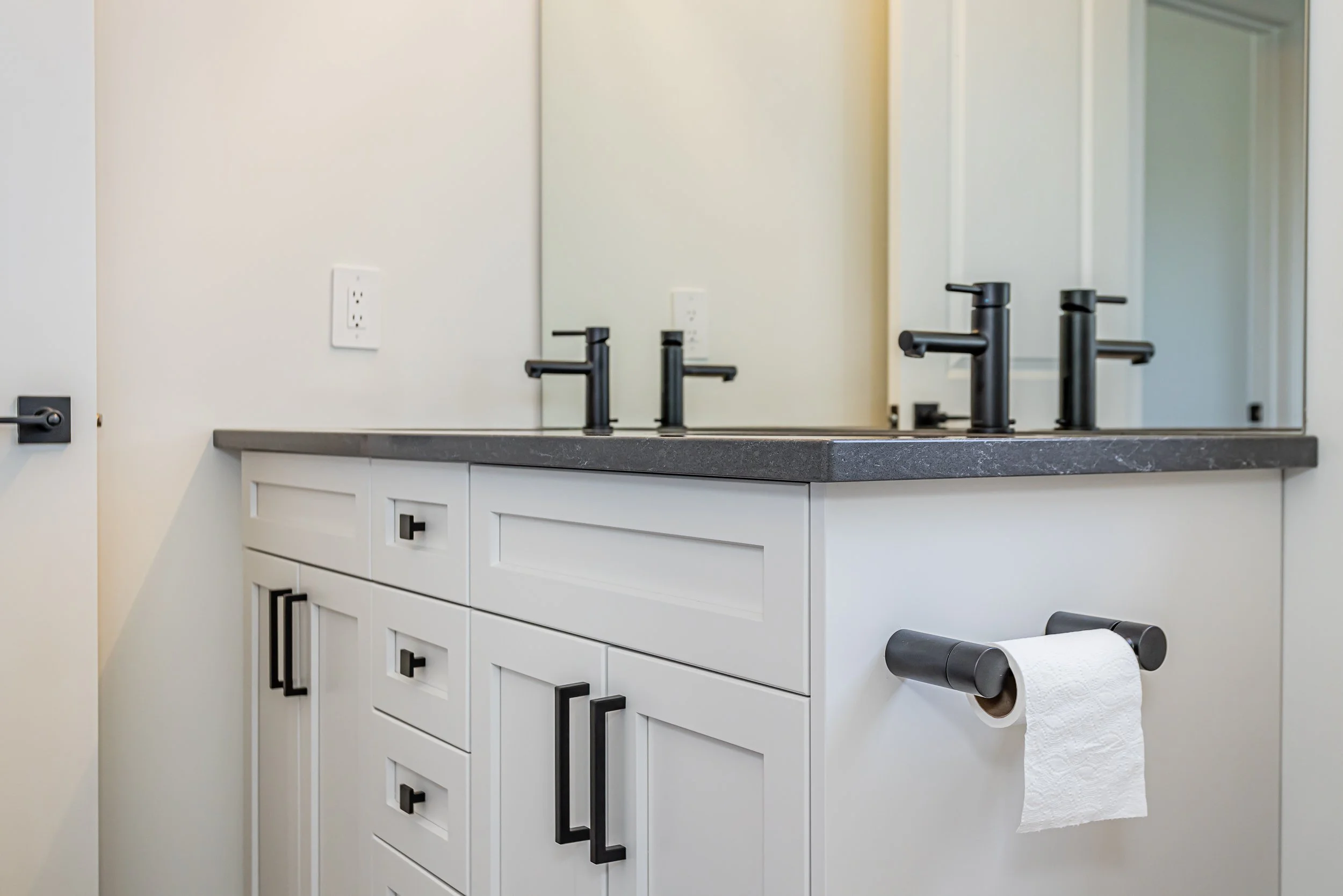 1390 Bush Hill Link-18.jpg