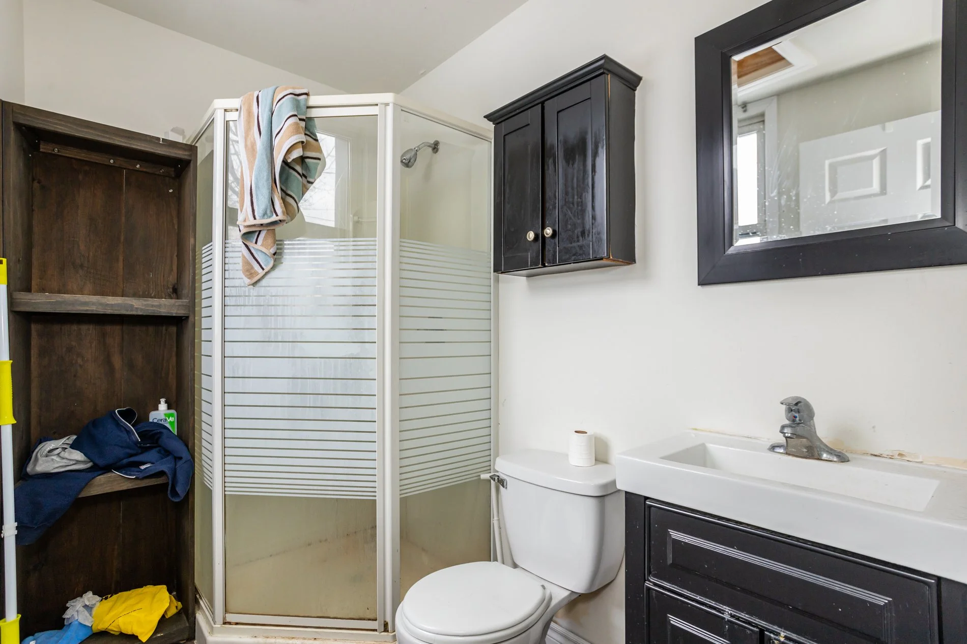 86 Wilson Ave-14.jpg