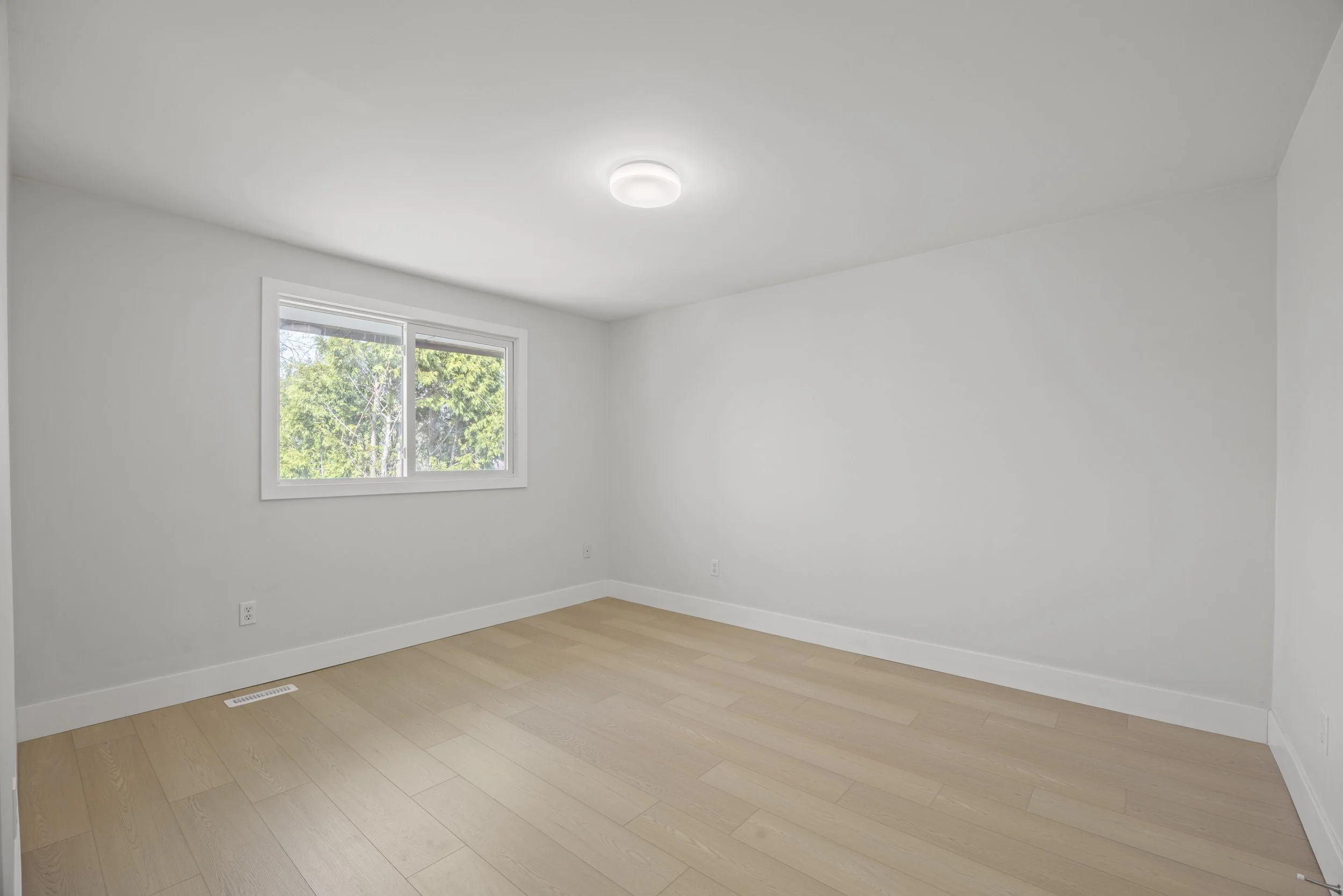 1763 Aldersbrook -22.JPG