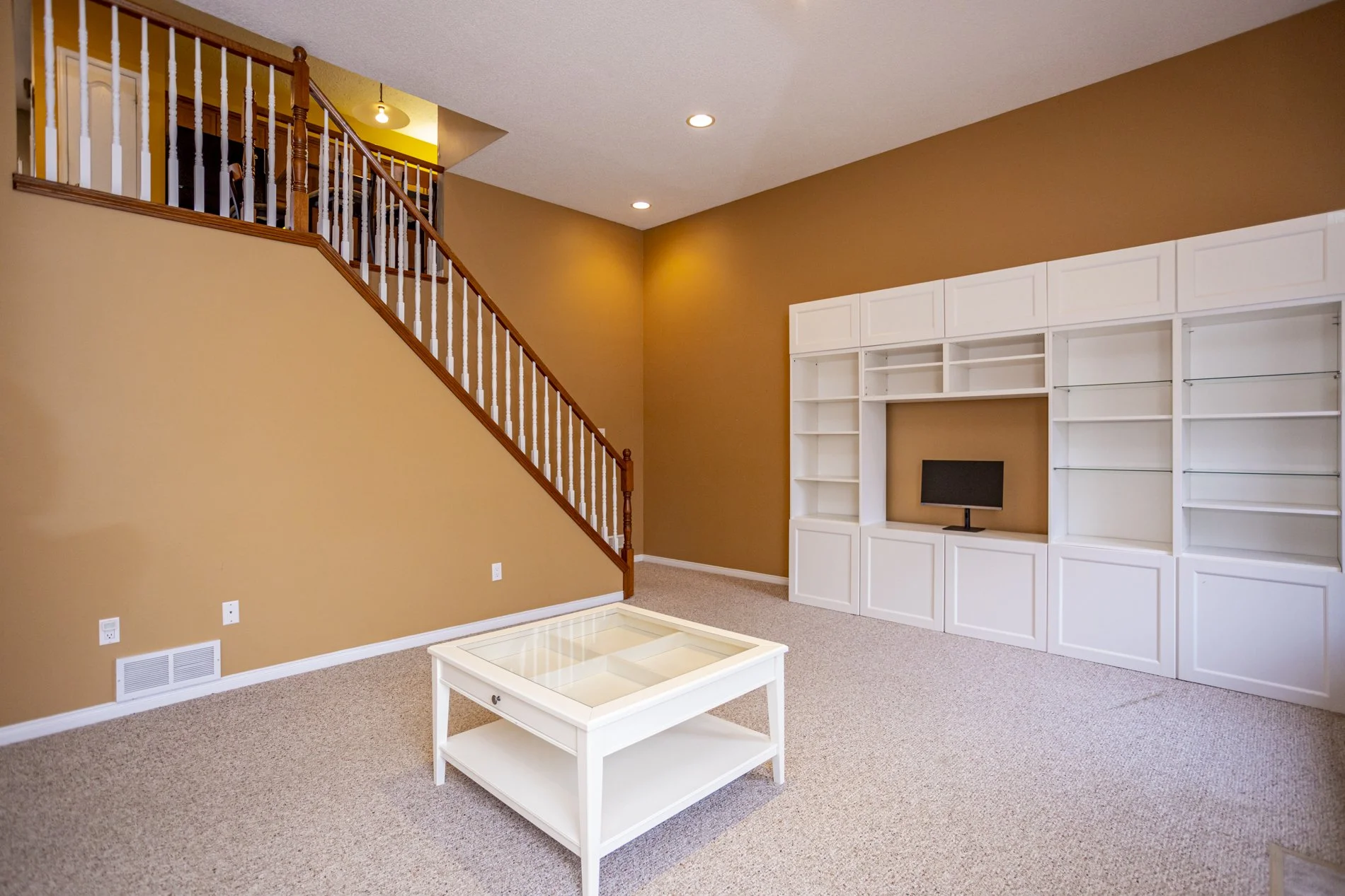 342 Jonathan St_28.JPG