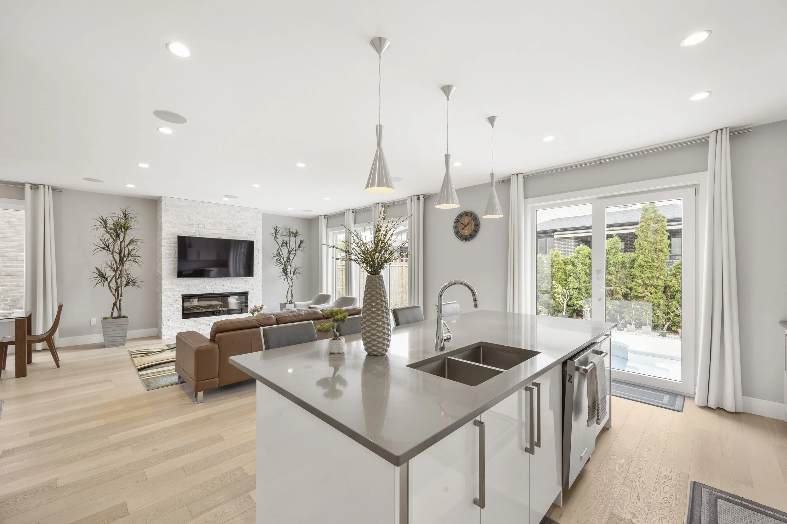 2190 Bakervilla St -17.JPG