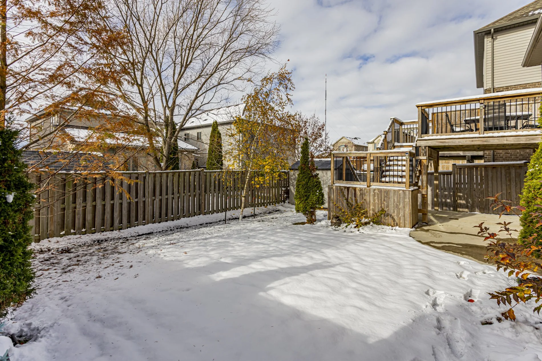 2161 Dogwood Cres_52.JPG