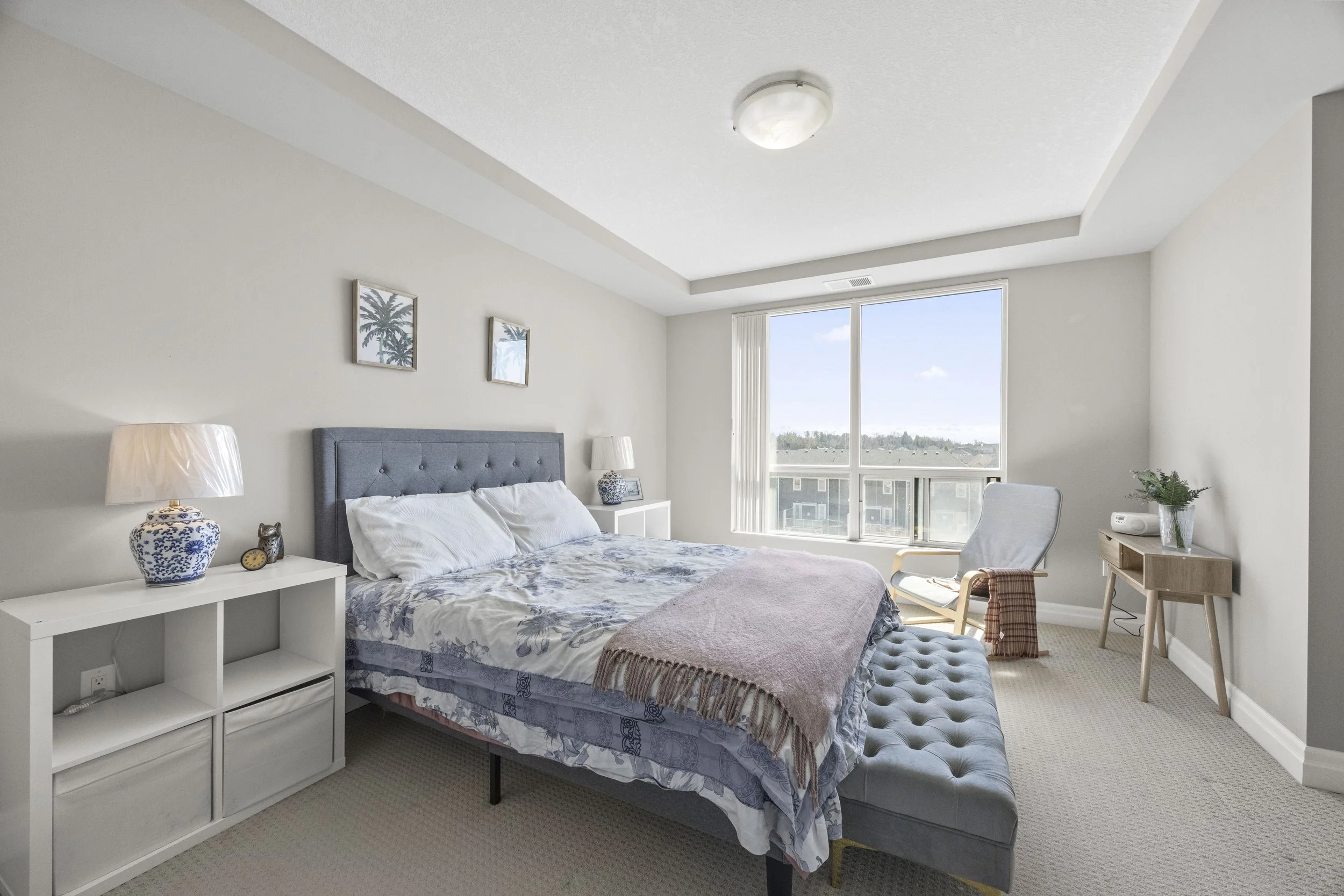 605-240 Village Walk -27.JPG