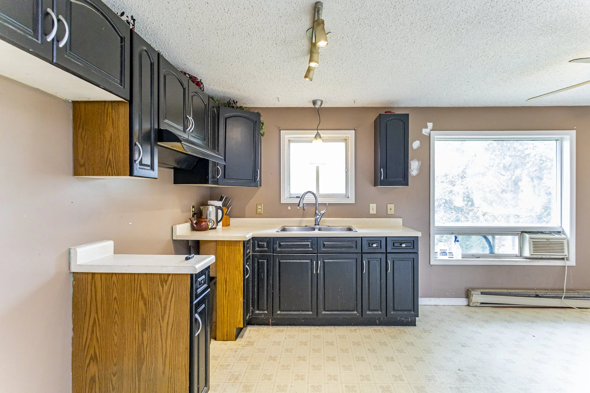 324097 Mount Elgin_07.jpg