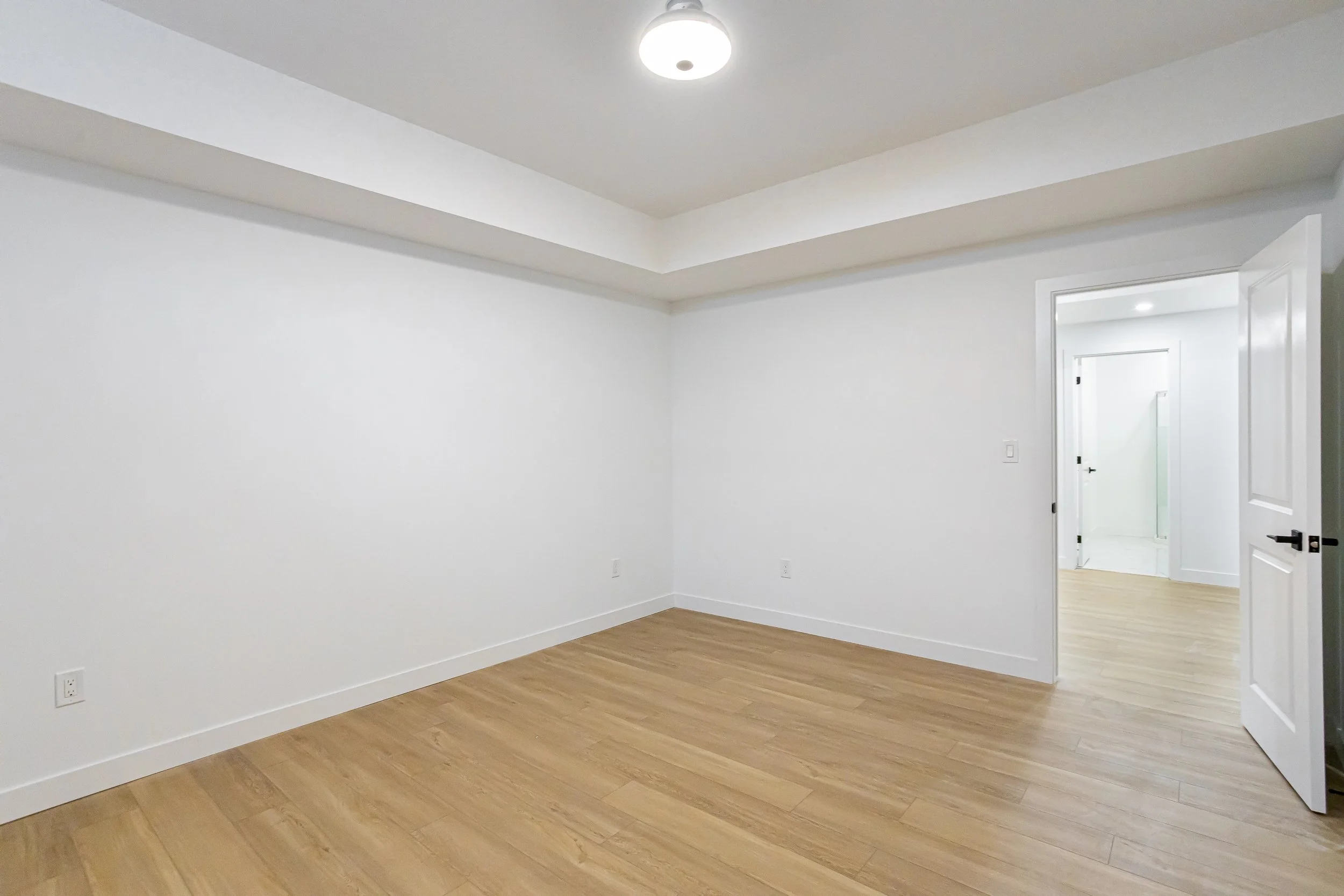 22664 Queens Line-24.jpg