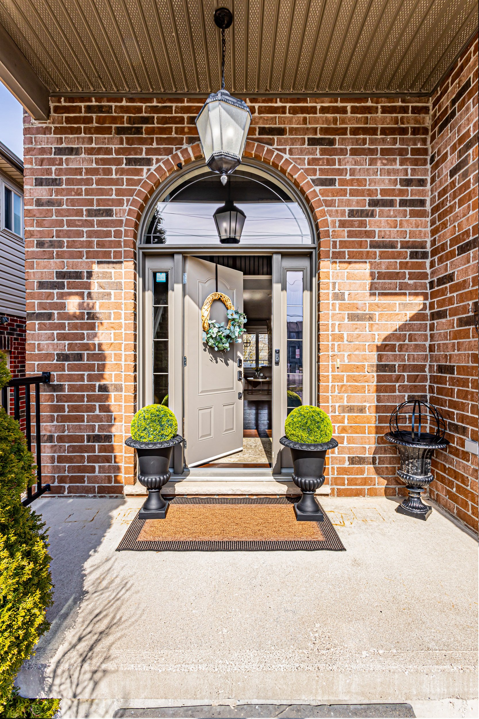 49-70 Tanoak Dr-RE-EDIT-4.jpg