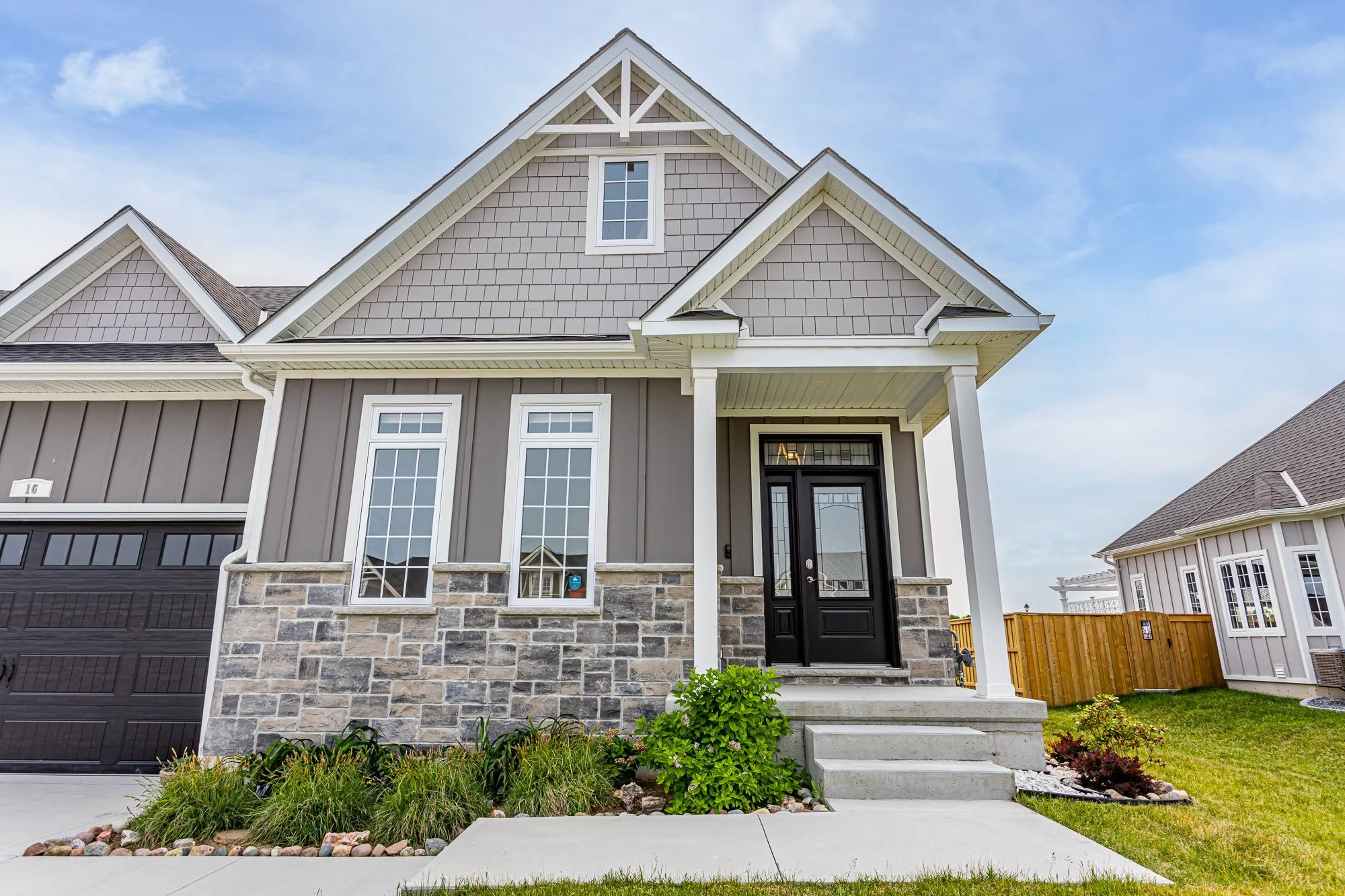 16 Tattersall Ln-4.jpg