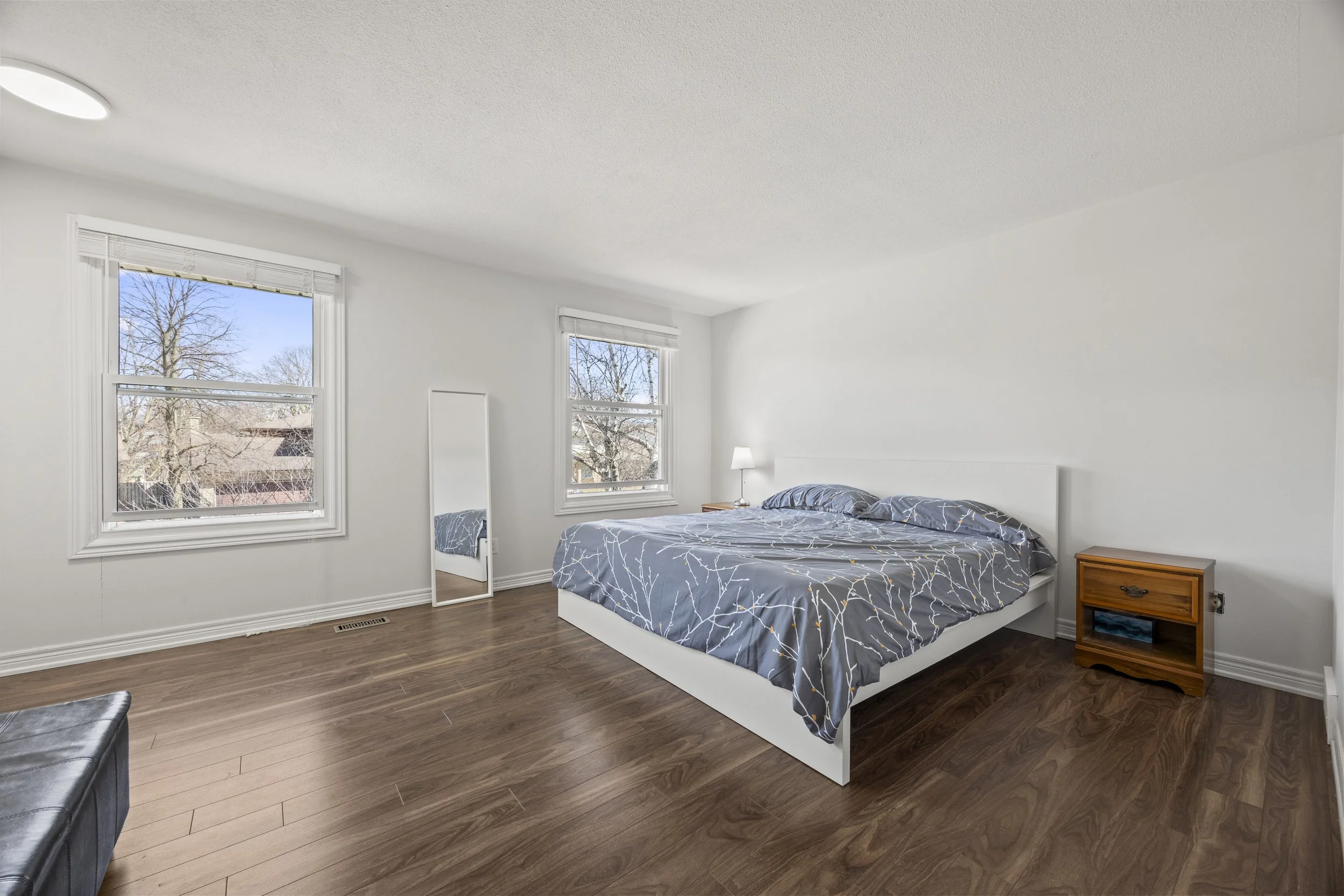 931 Farnham Rd -27.JPG