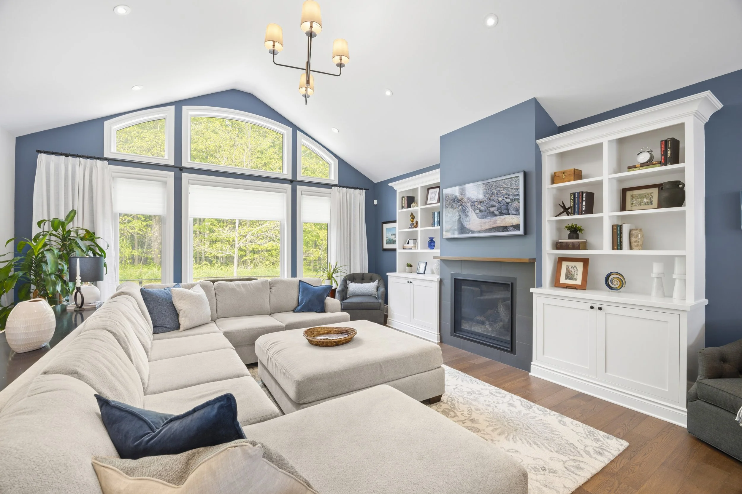 2263 Dauncey Cres -19.JPG