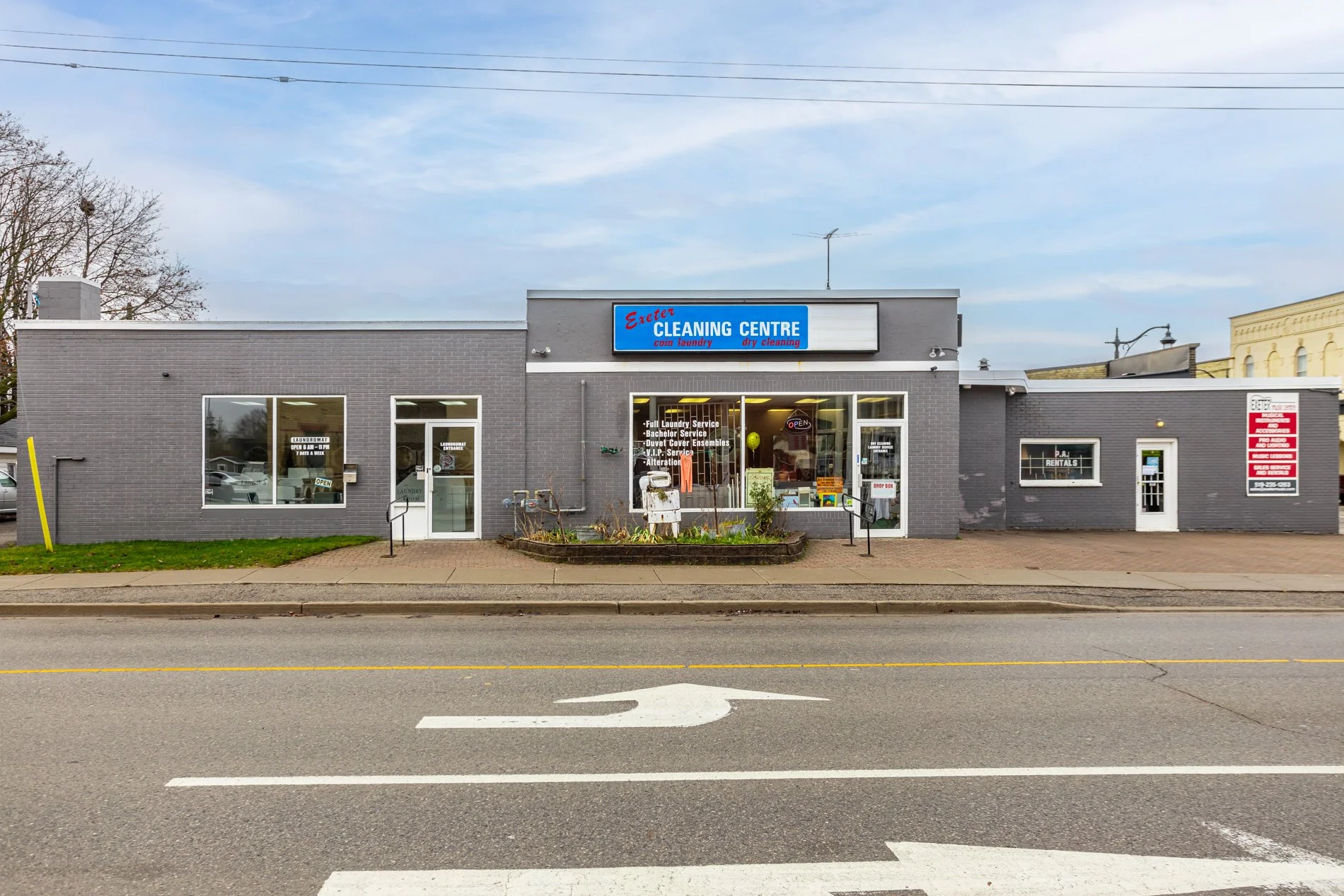 342 Main St S-2.jpg