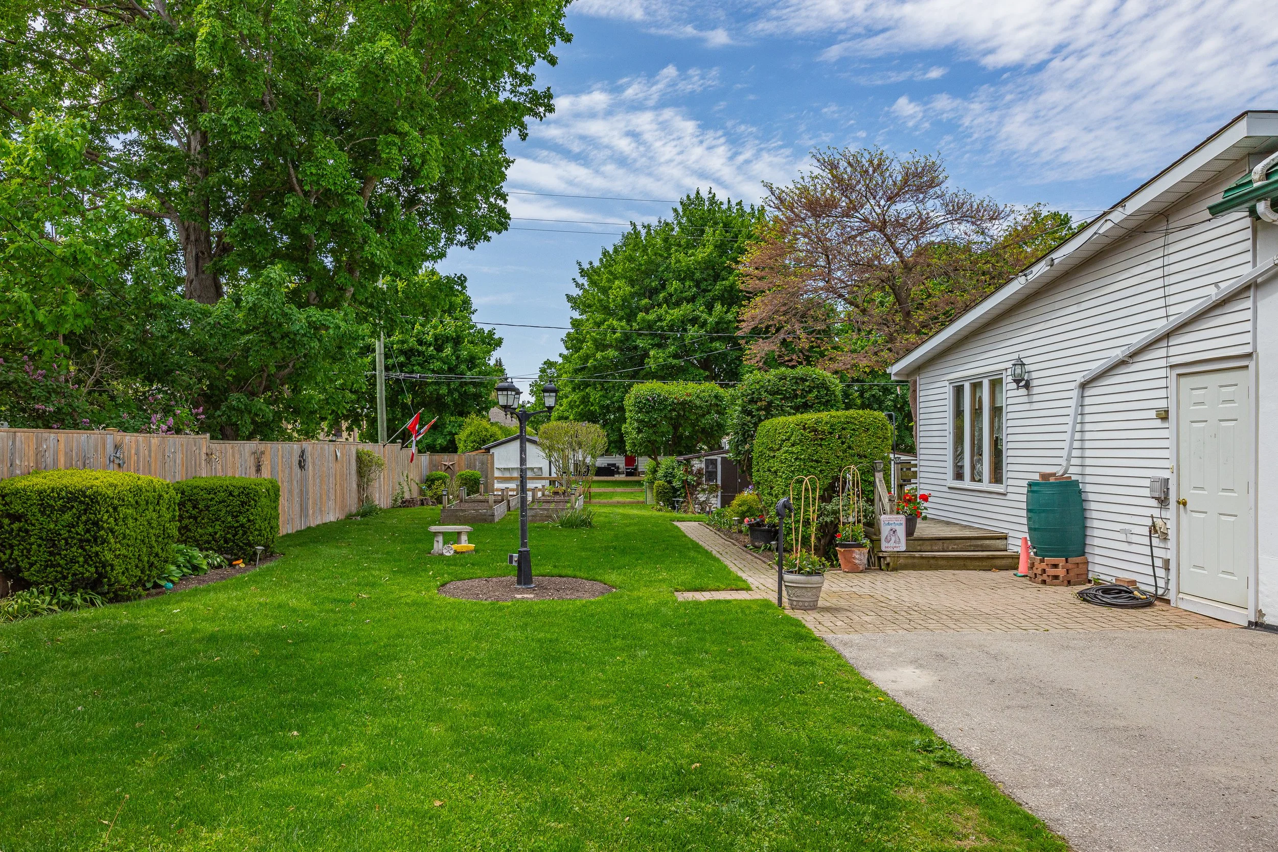 153 Ailsa Craig Main St -36.jpg
