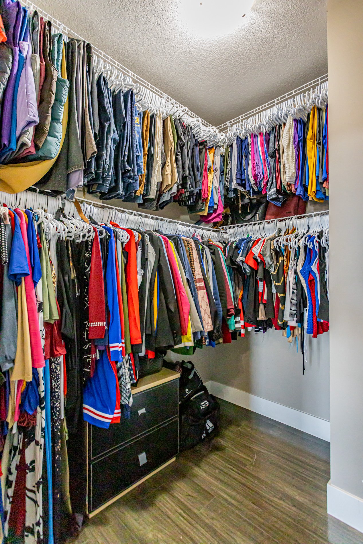 122 1-2 Centennial Ave-18.jpg