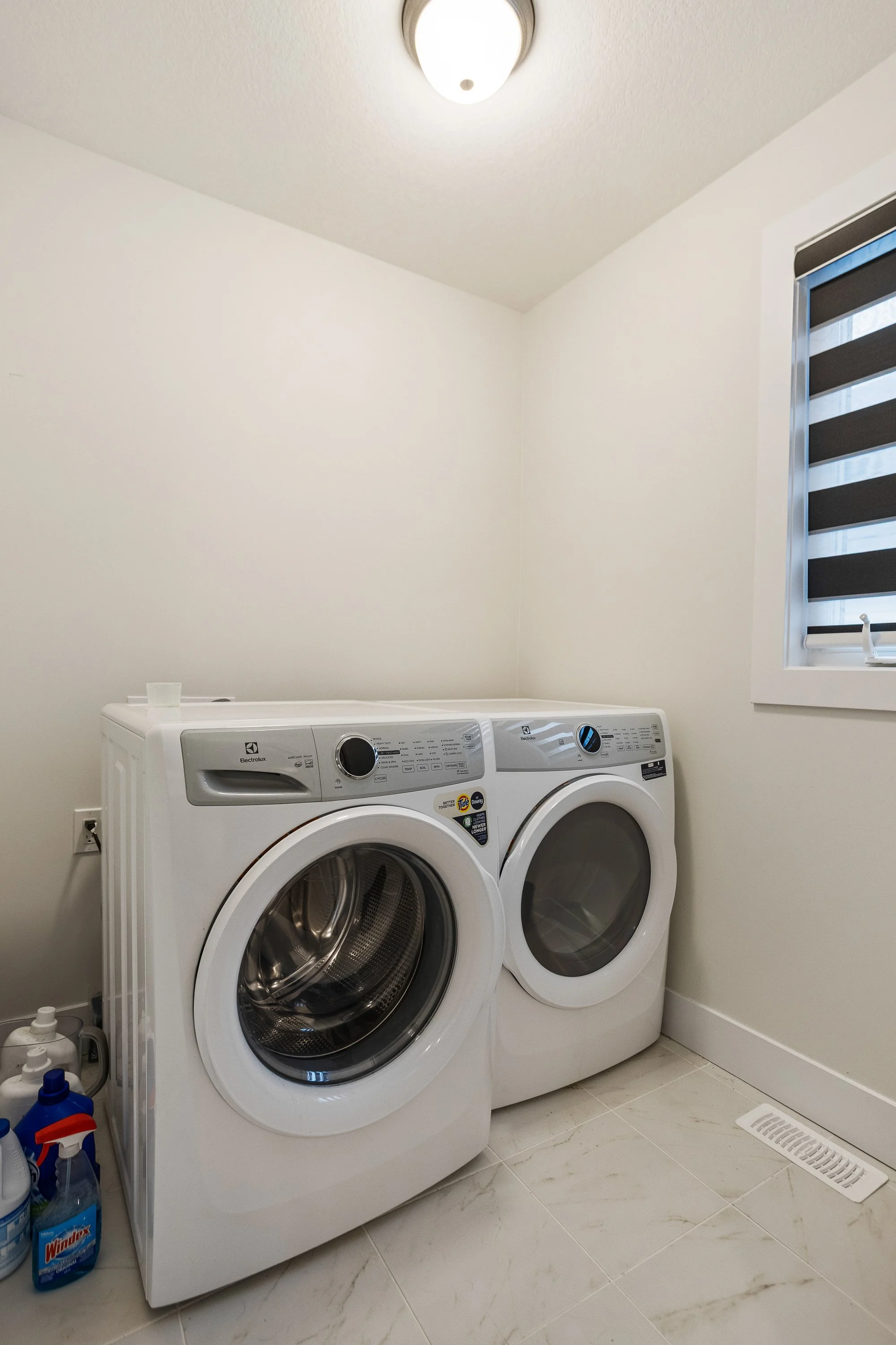 2677 Bobolink Ln-30.jpg