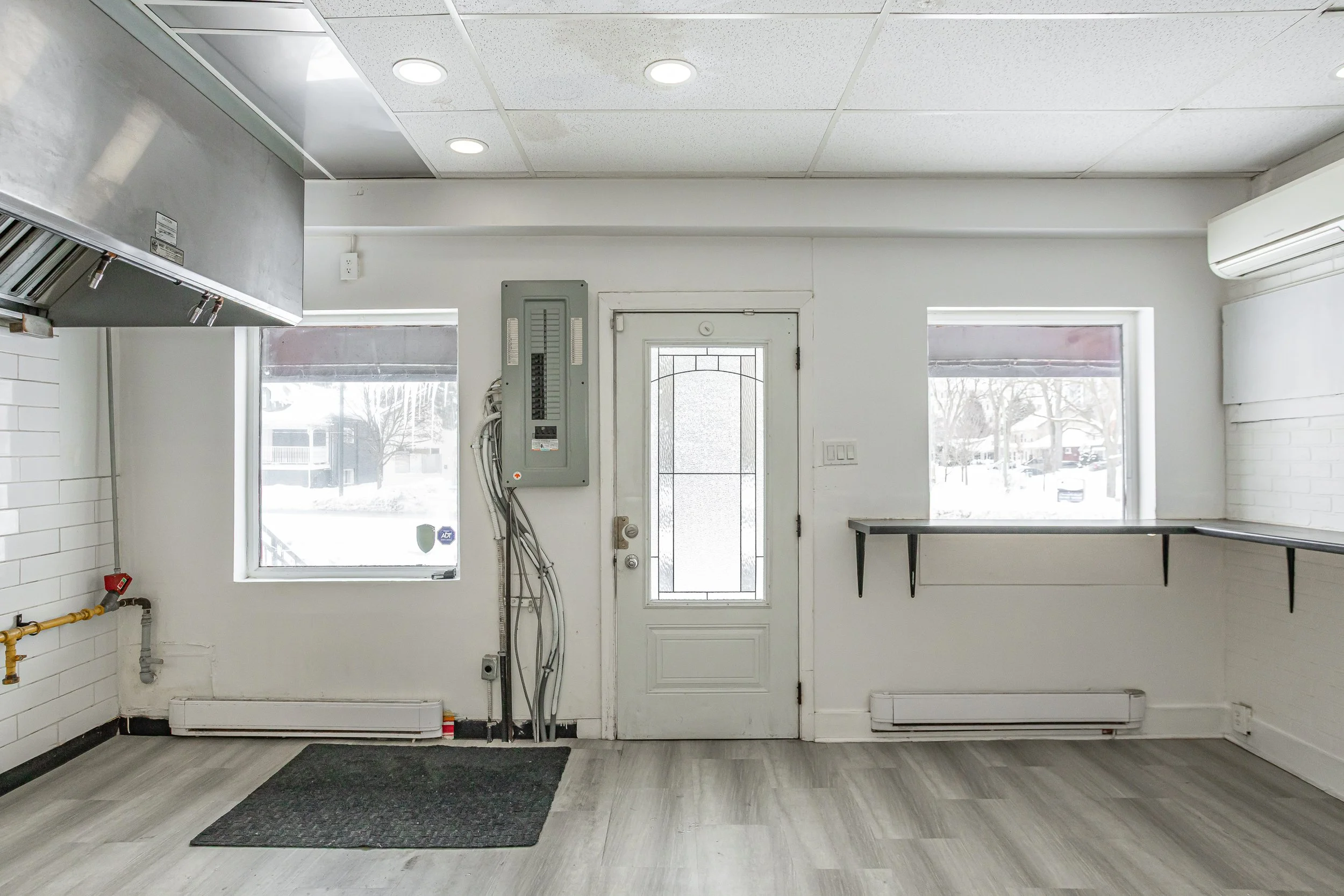 137 Wellington St-4.jpg