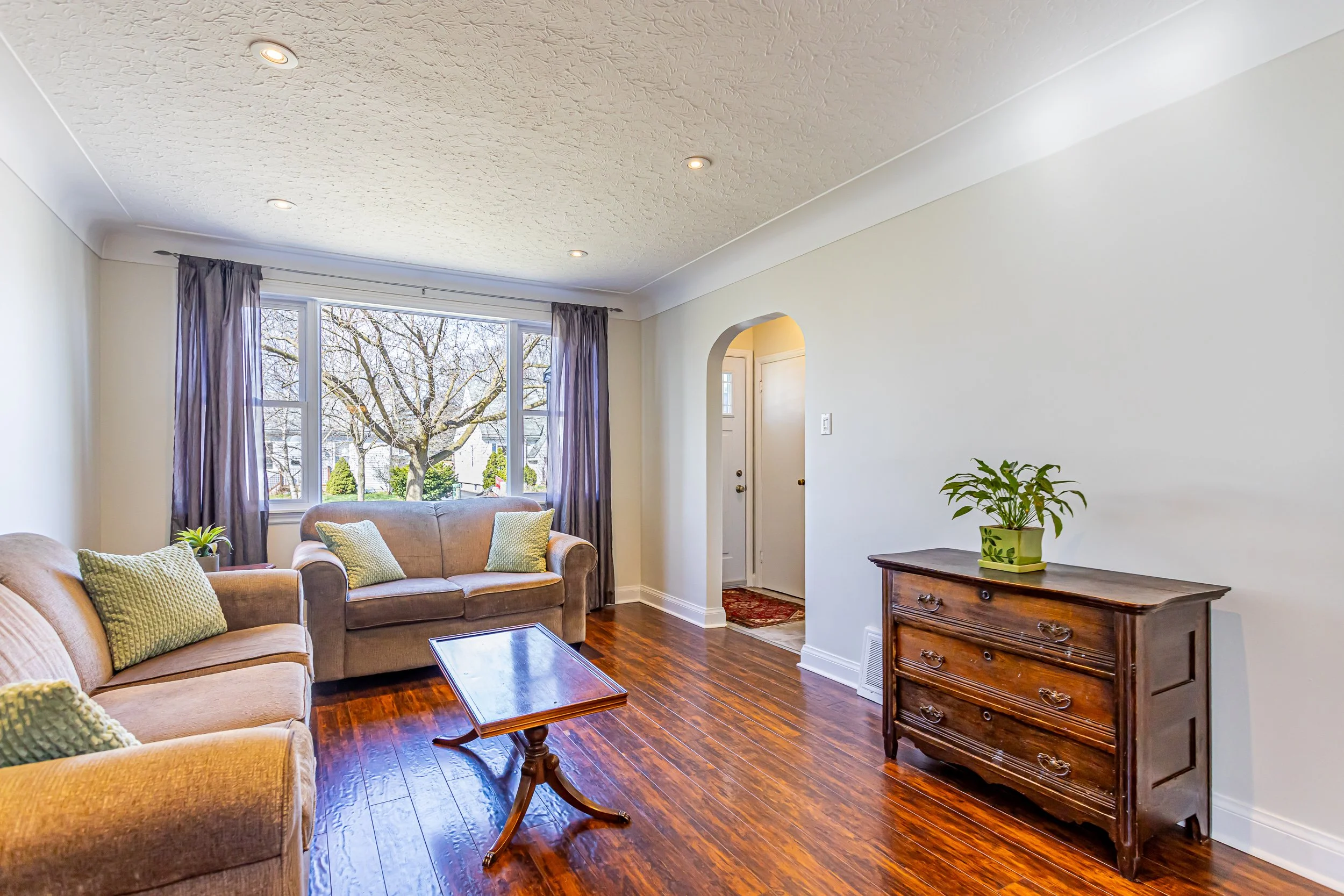 86 Linwood St-8.jpg