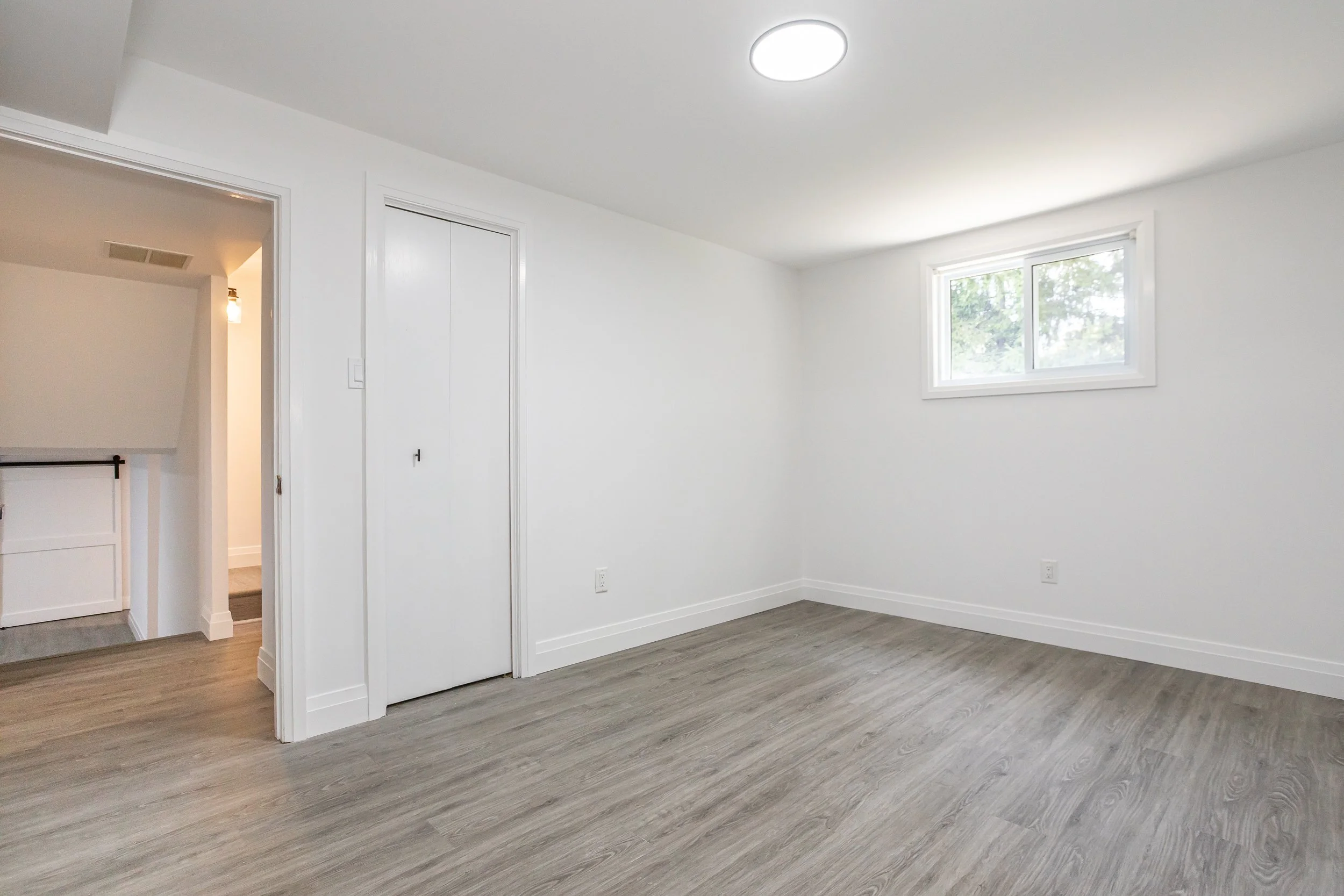 278 Grand View Ave-30.jpg