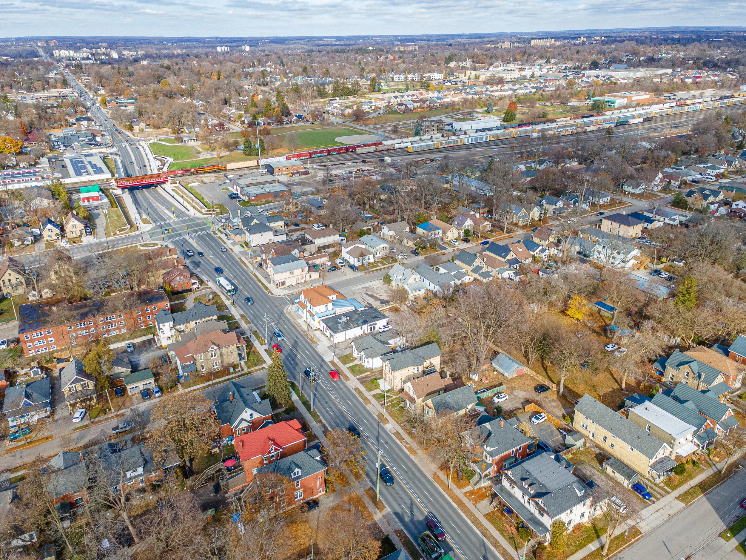 551 Adealide St North -47.jpg