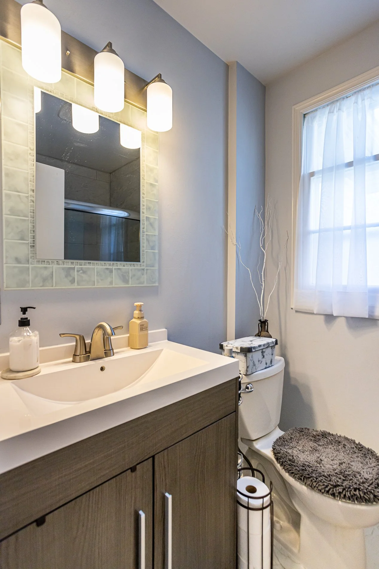 657 Creston Ave-21.jpg