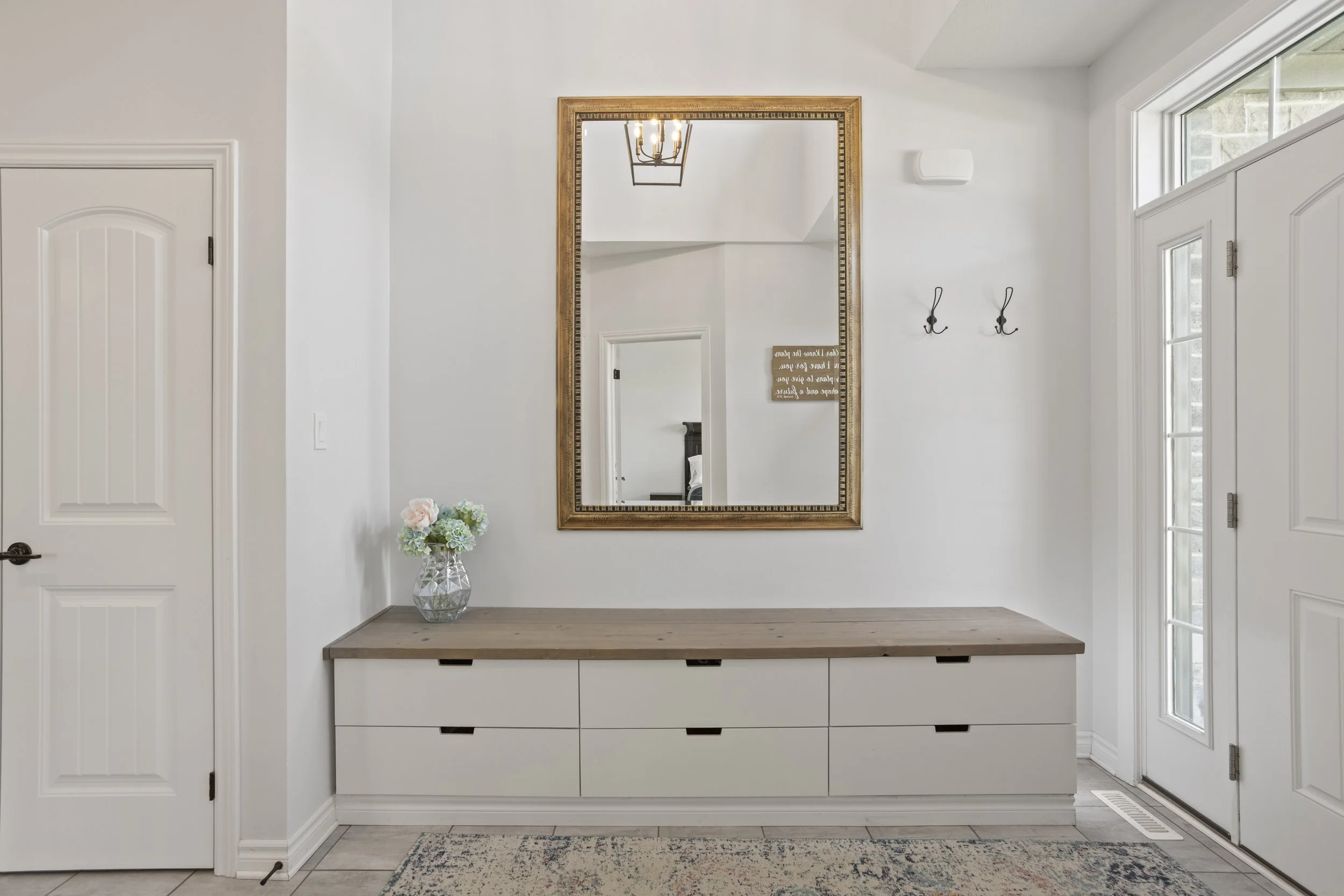 44 Violet Crt -33.jpg