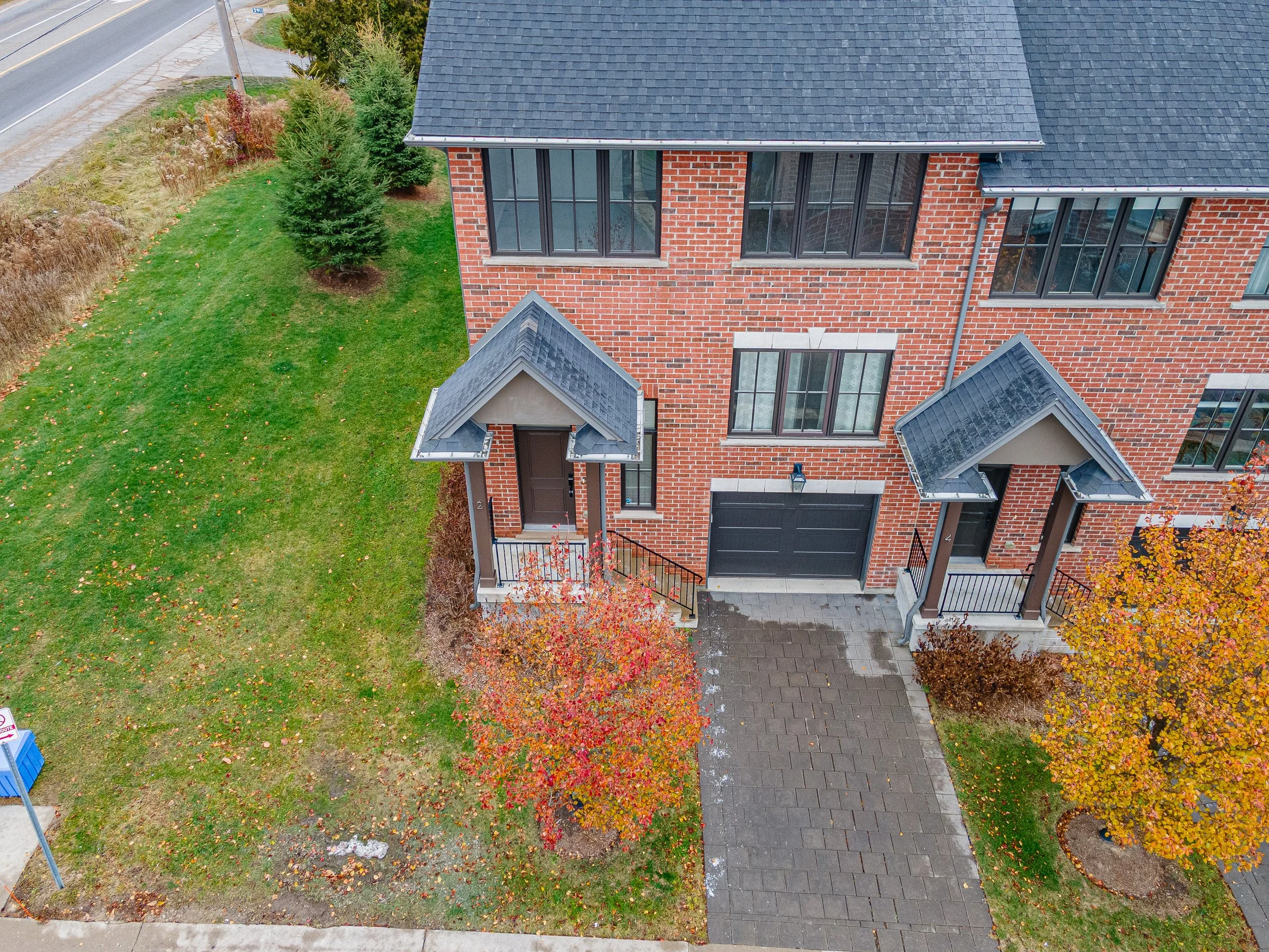 555 Sunningdale Rd E -48.jpg