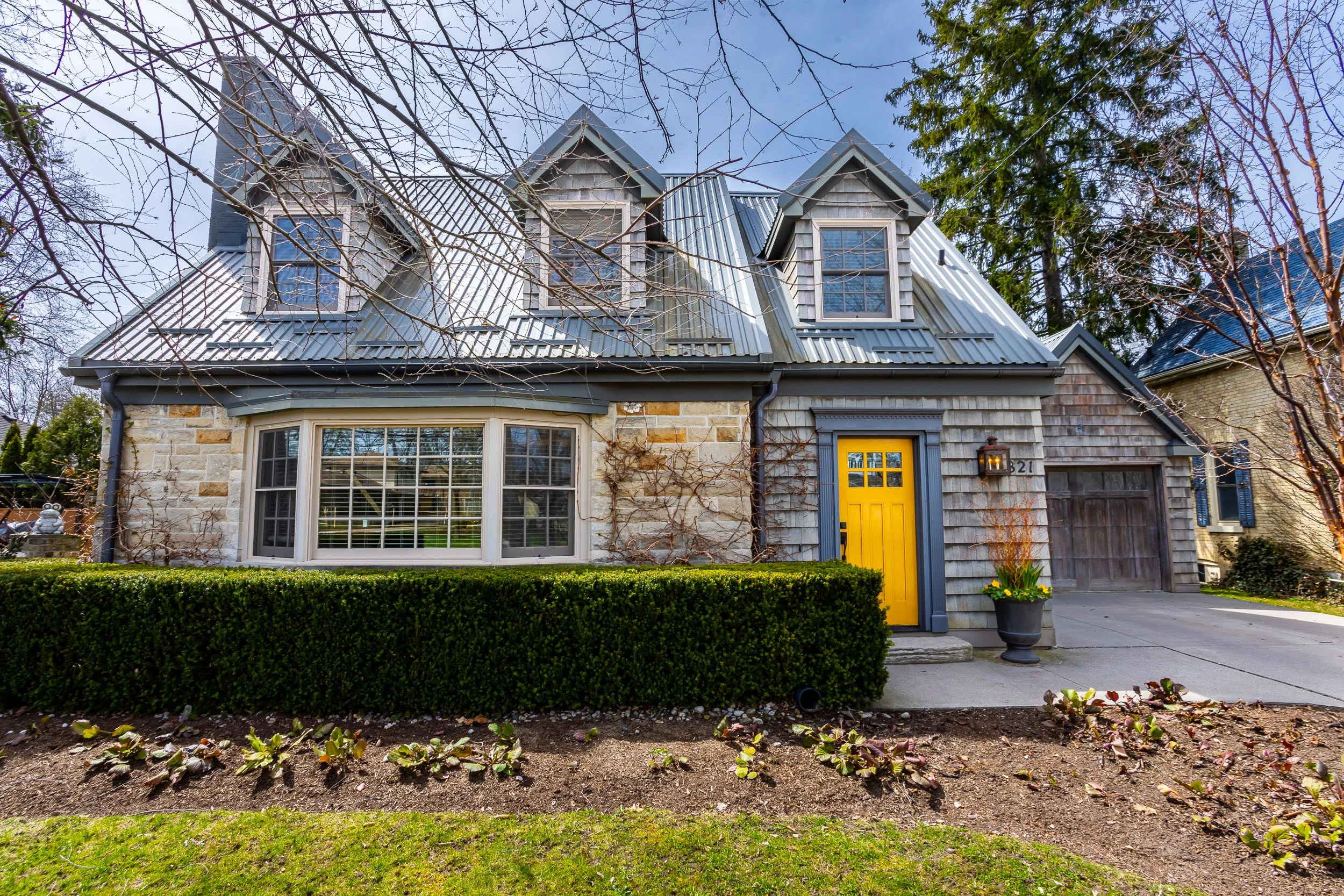 821 Colborne St-3.jpg