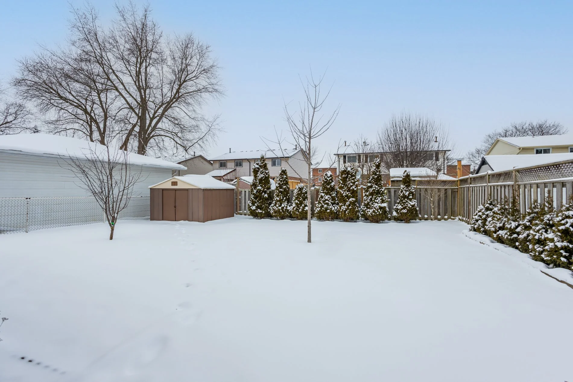 43 Frobisher Cres-36.jpg