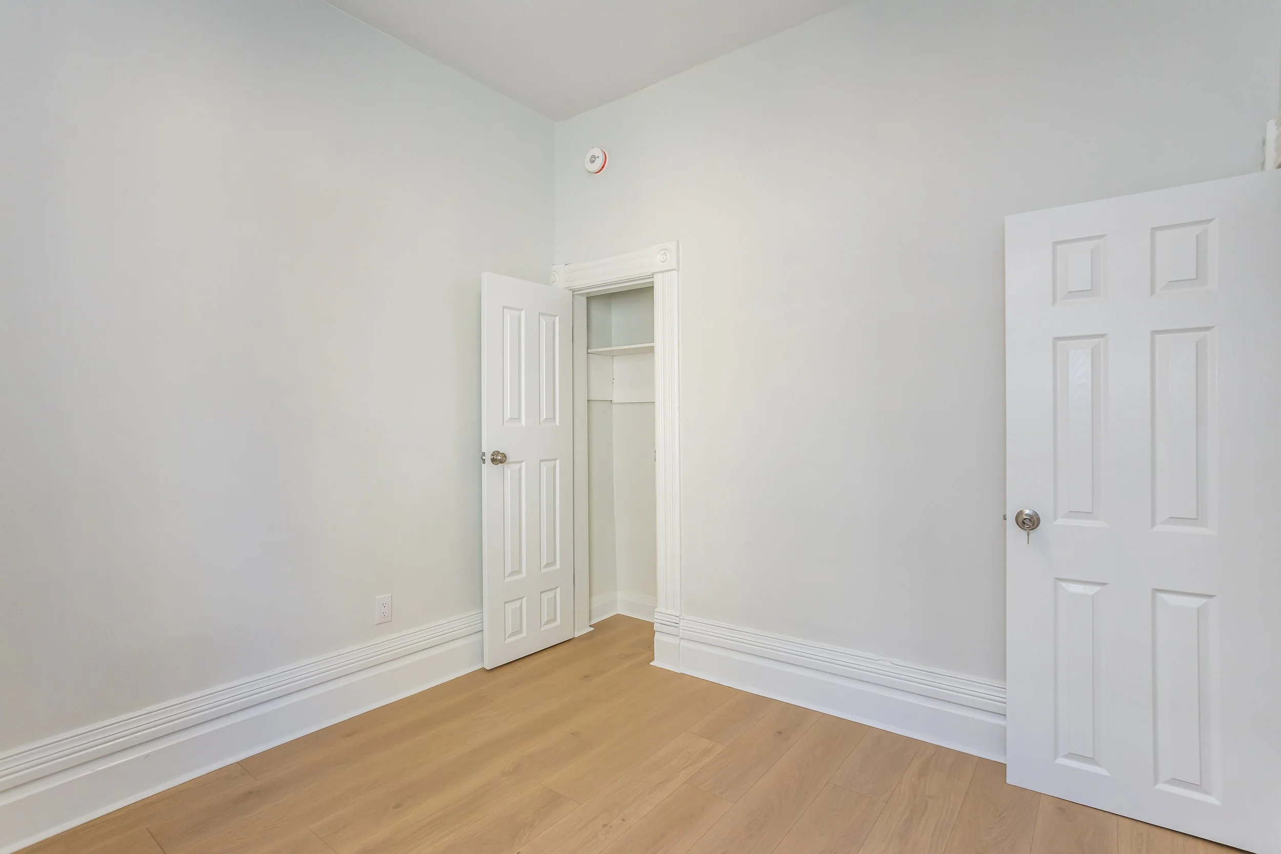 706 Waterloo St-20.jpg