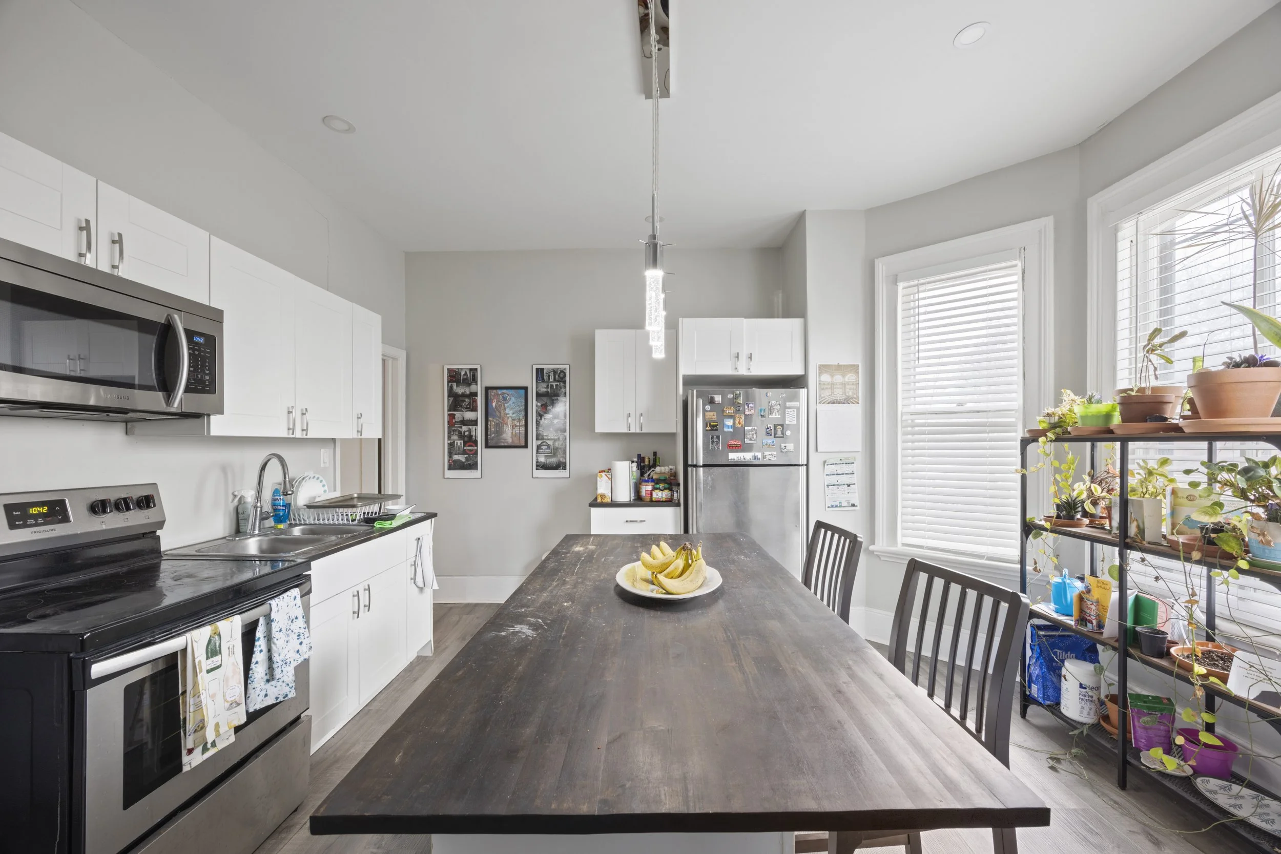 434 Dufferin Ave -10.JPG