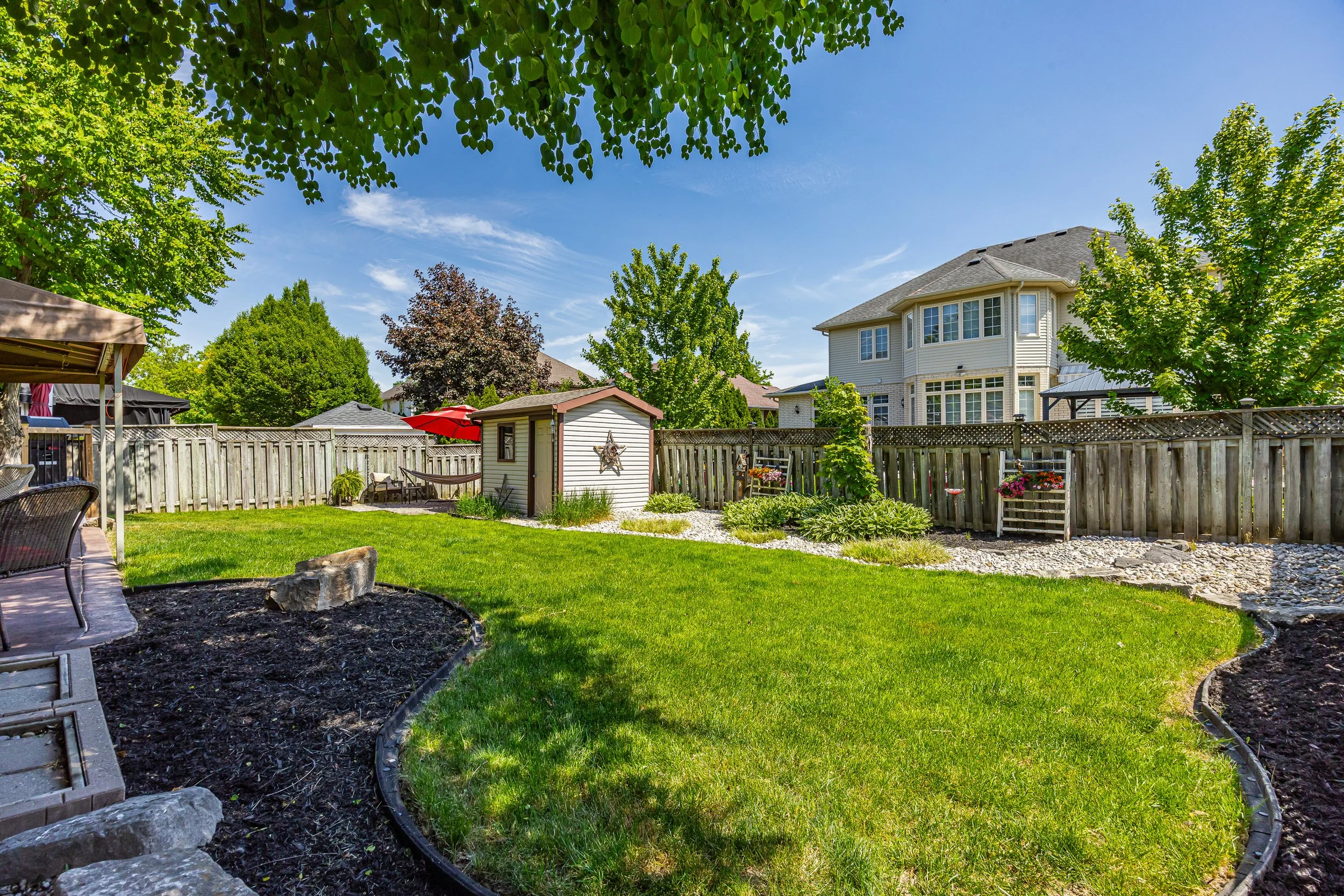 245 Ensign Cres -47.jpg