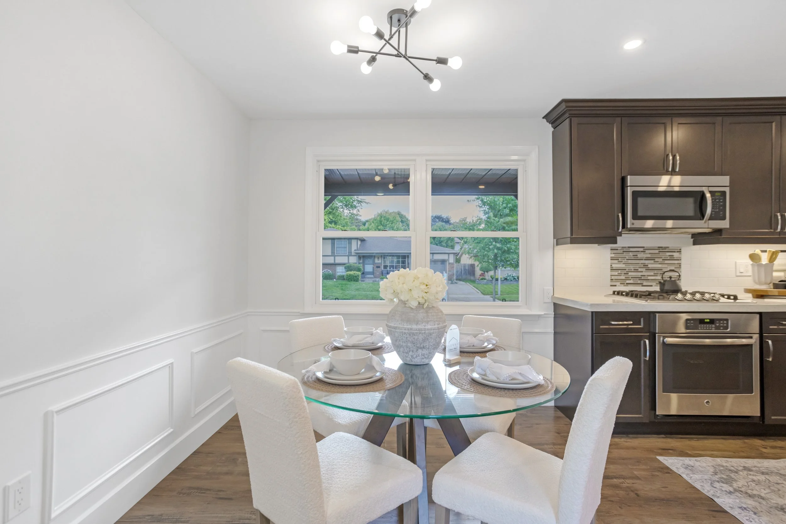 462 Grandview Ave-17.jpg