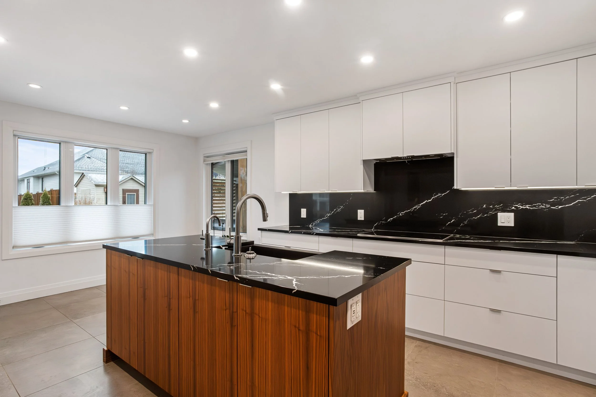 61 Stephen Moore Dr (11).jpg