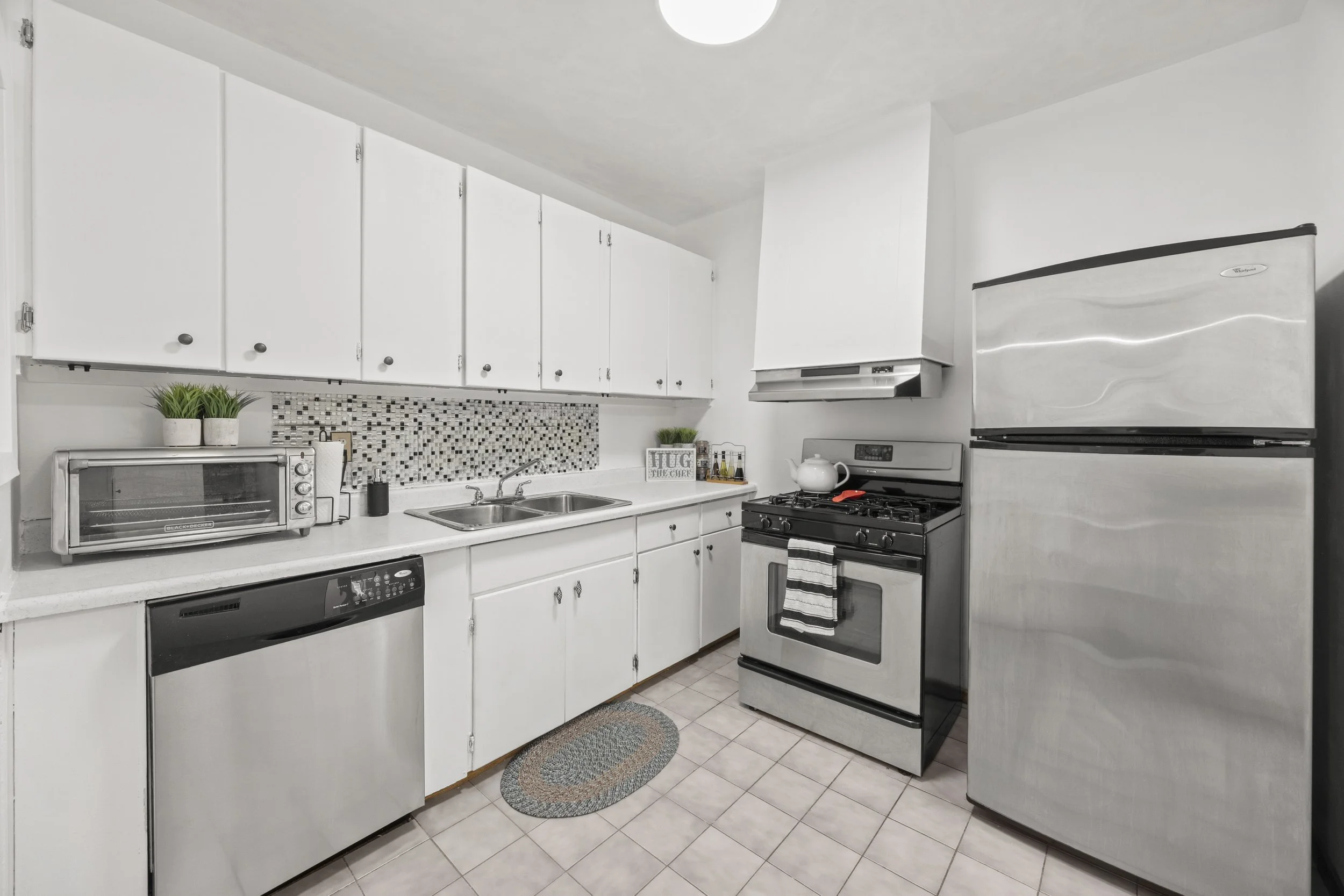 21 Wolseley Ave -20.JPG