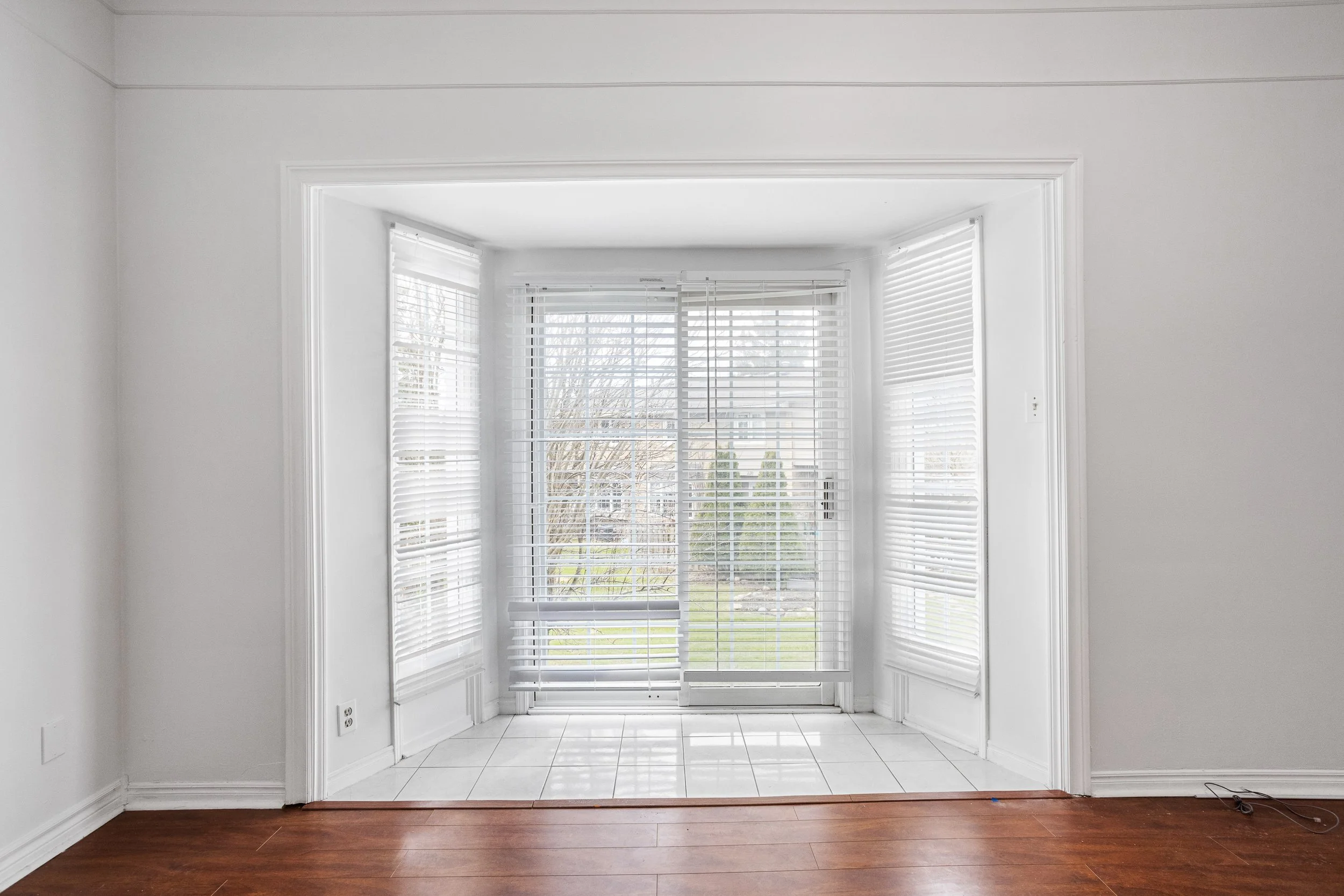 216 Homestead Cres-10.jpg