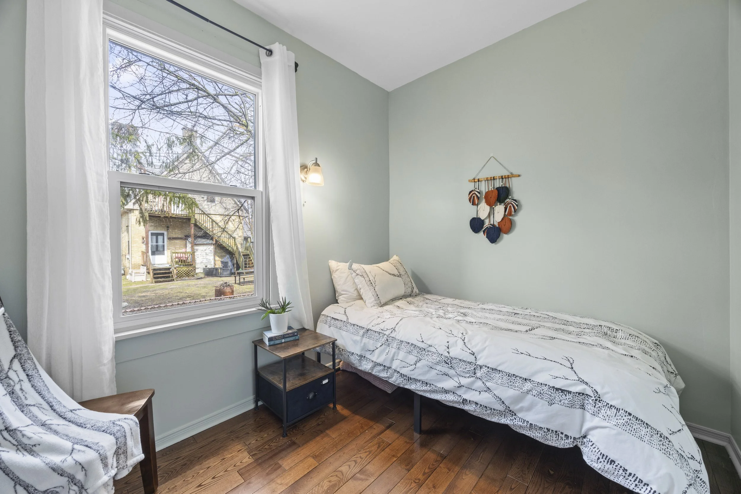 154 Colborne St -16.JPG