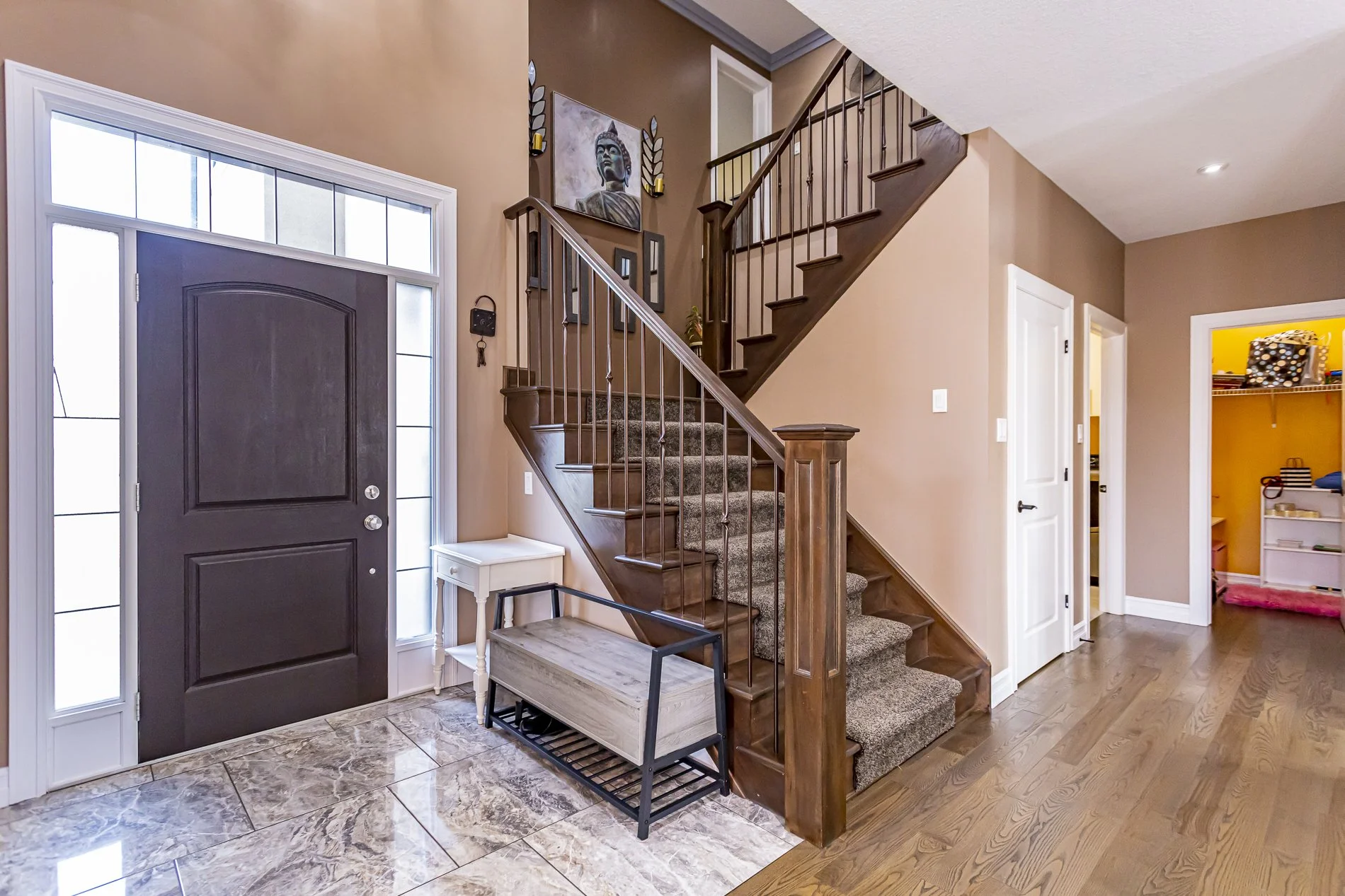 6645 Upper Canada Crossing_07.jpg