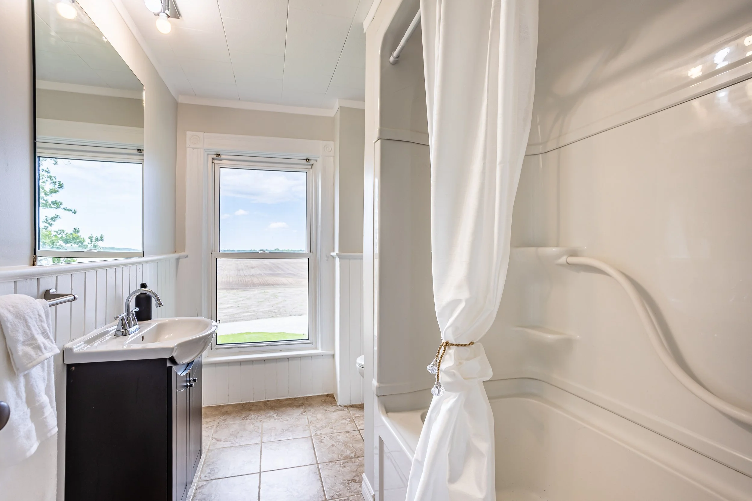 942 Westminster-26.jpg