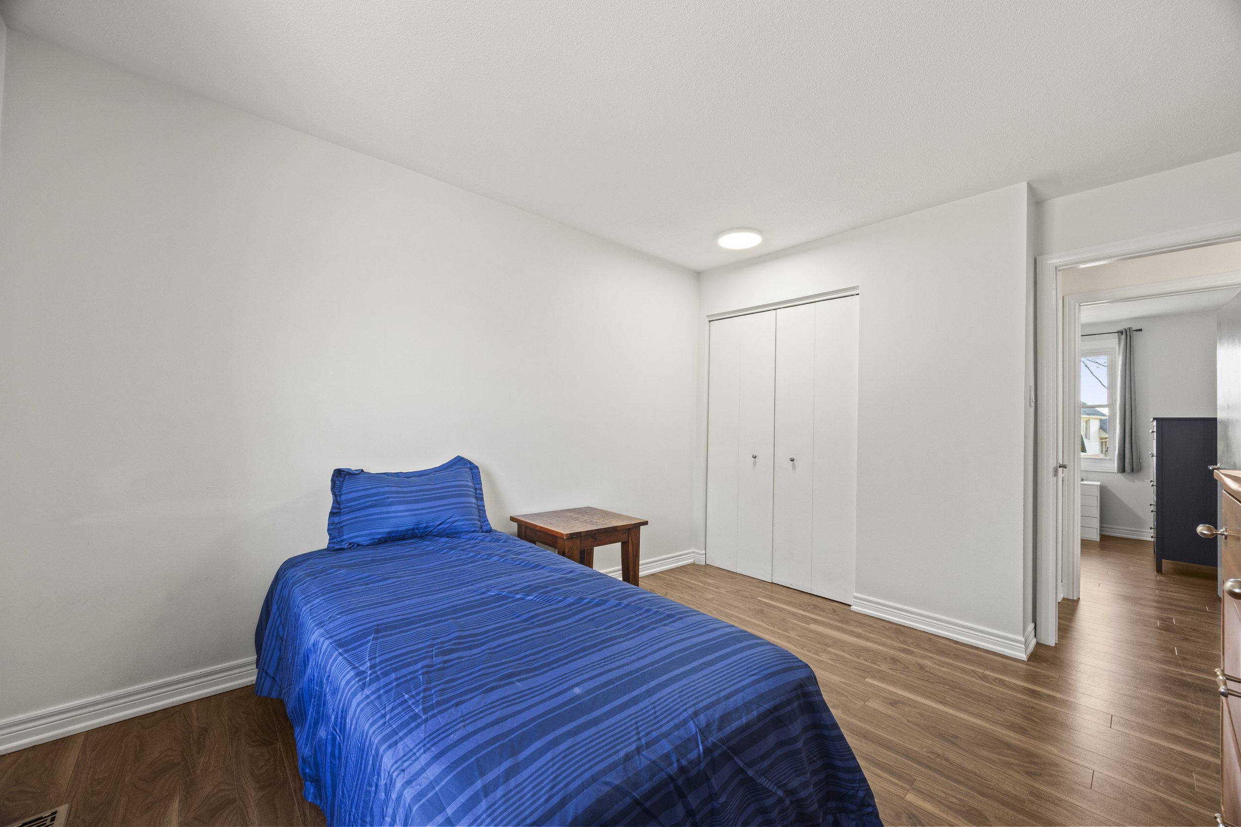 931 Farnham Rd -36.JPG