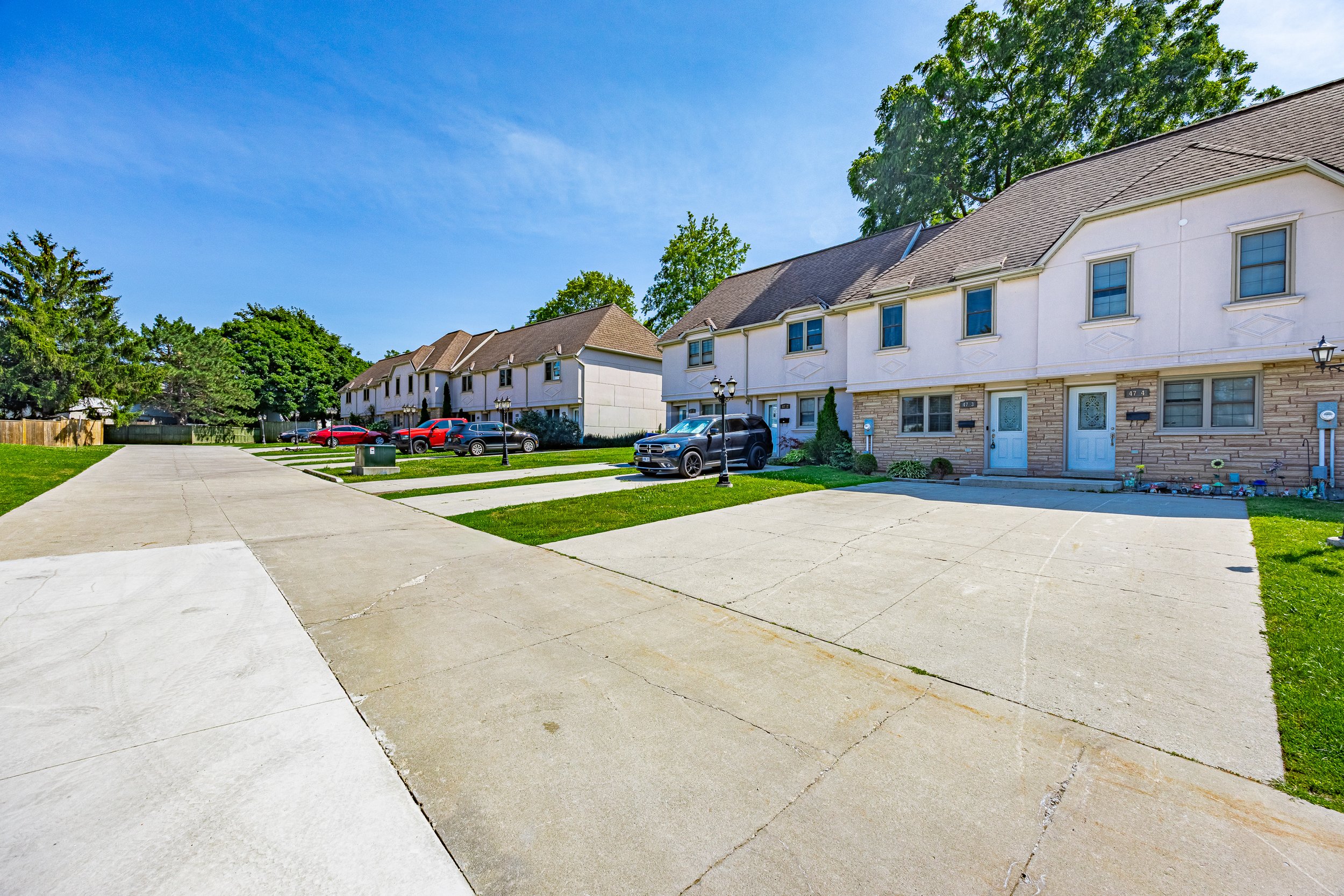 3-47 Blandford St -02.jpg