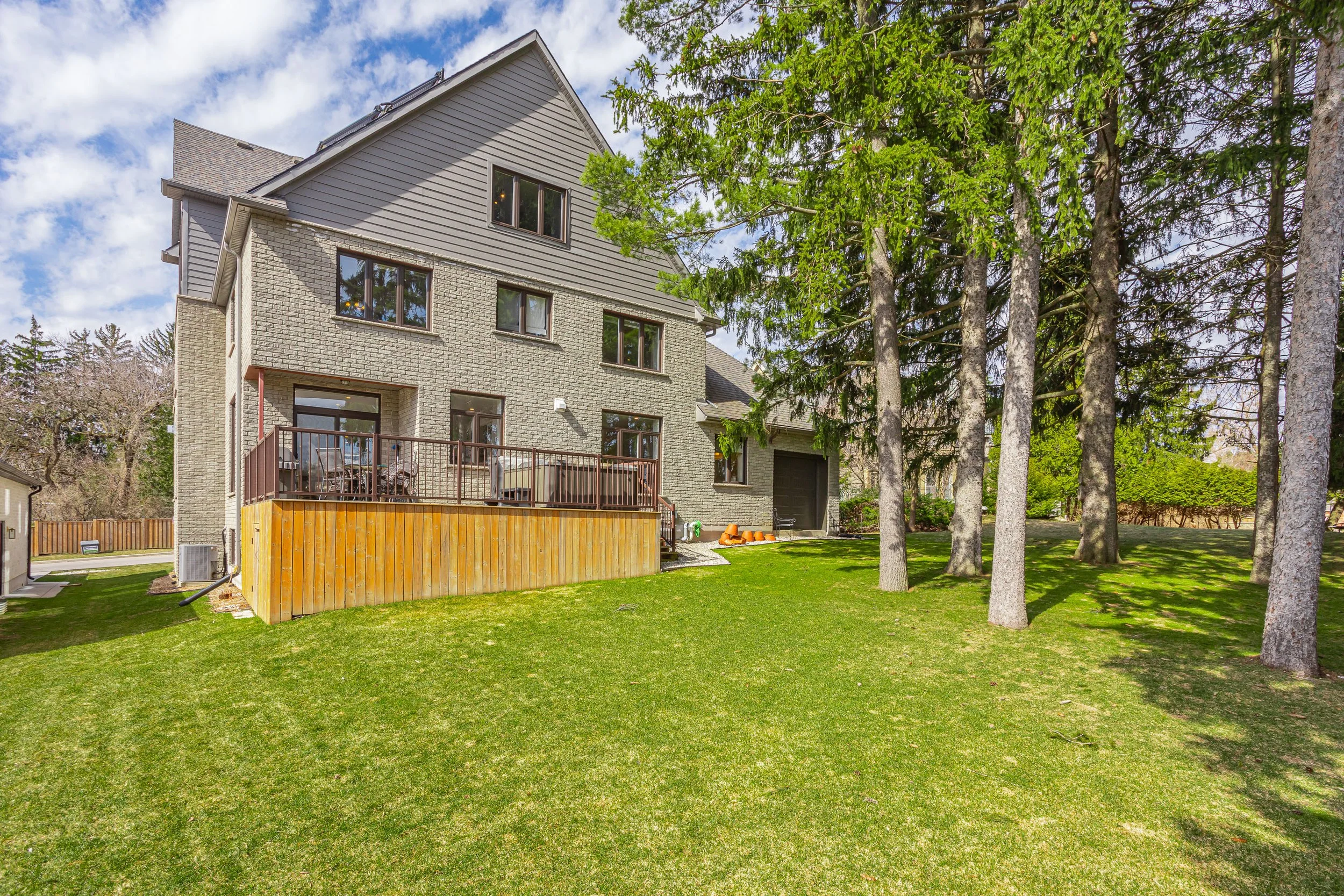 2-159 Windermere Rd-80.jpg