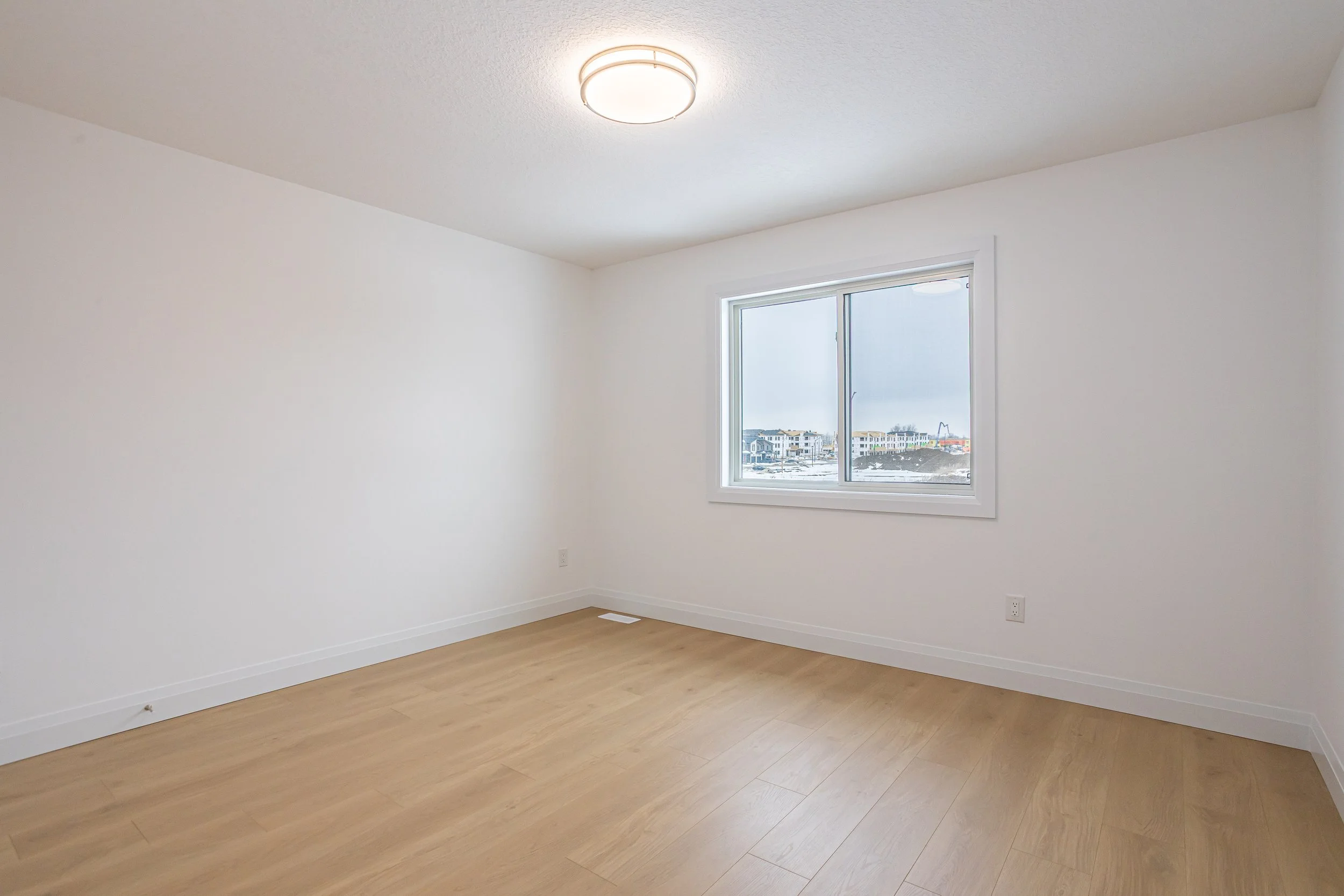1312 Honeywood Dr-36.jpg