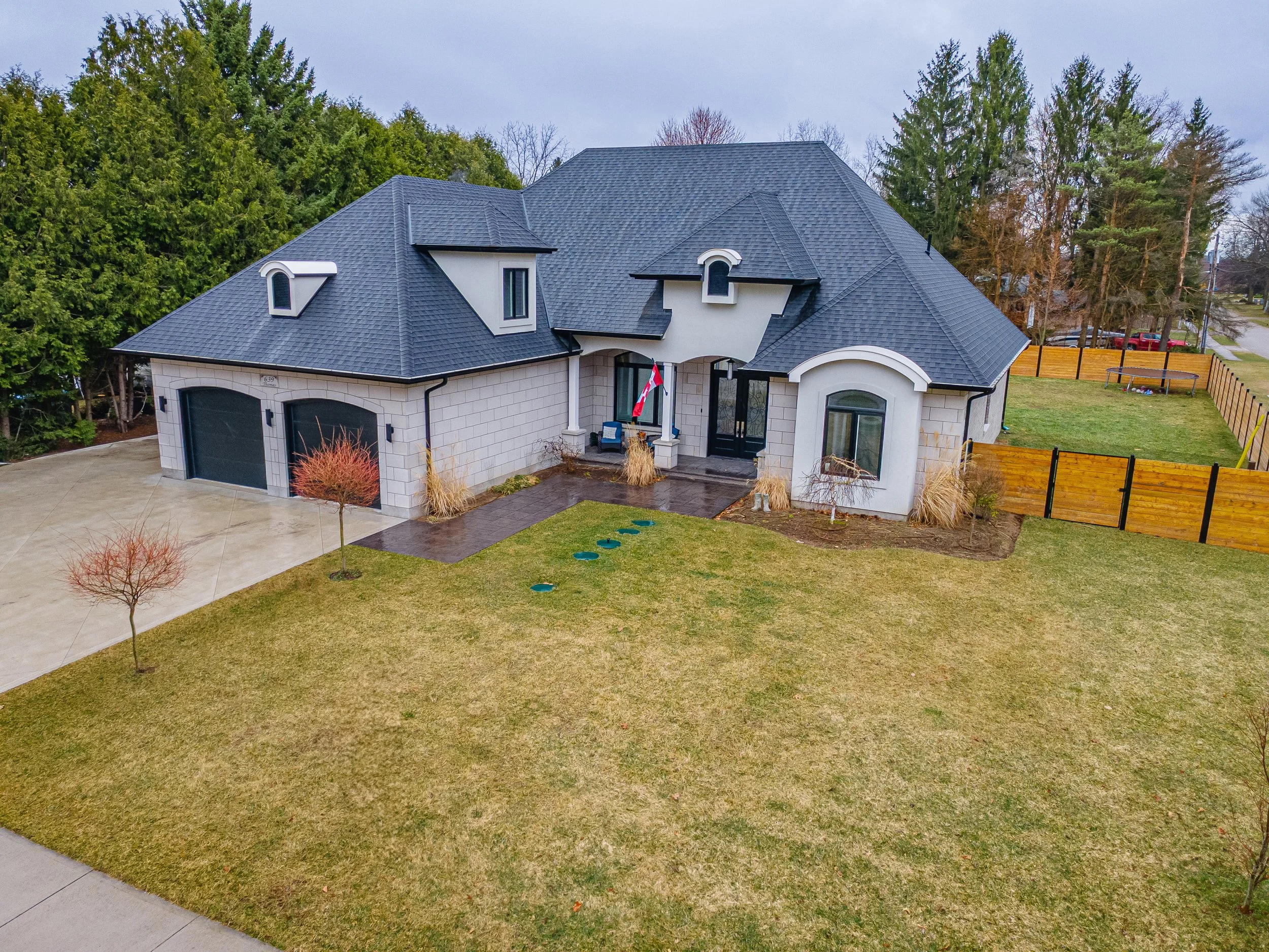 Thomas St Exteriors-21.jpg