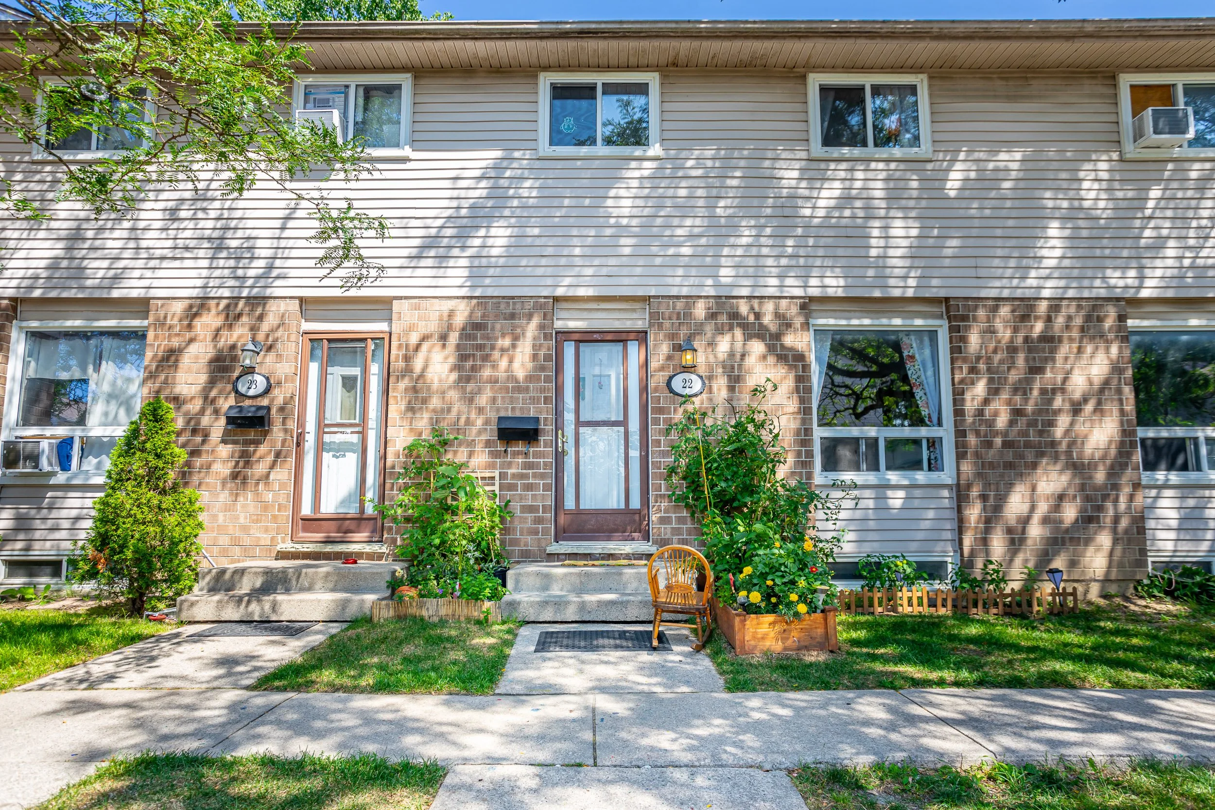 22-311 Vesta Rd-2.jpg