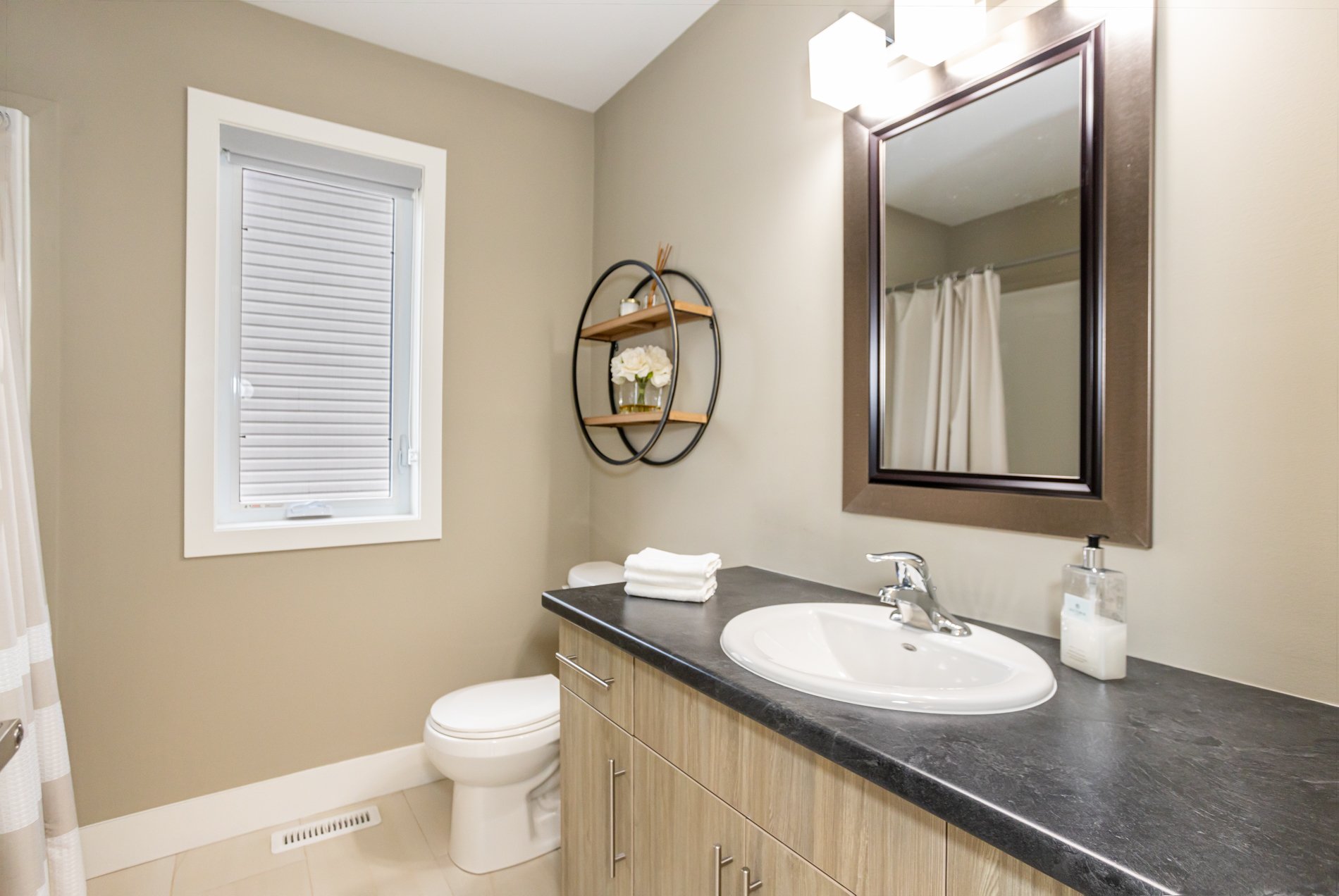 567 Chelton Rd-40.jpg