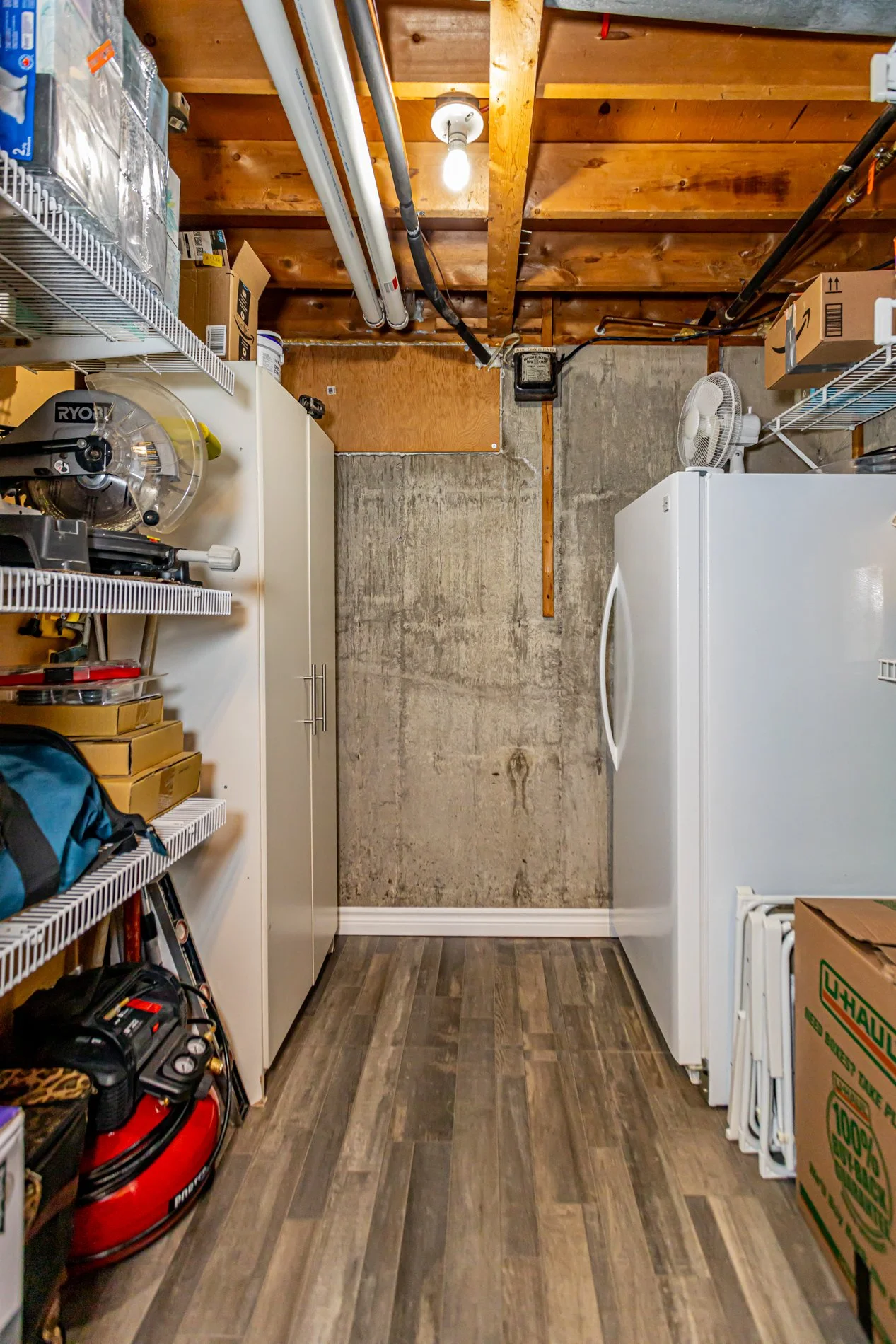 71 Clifton Cres-34.jpg