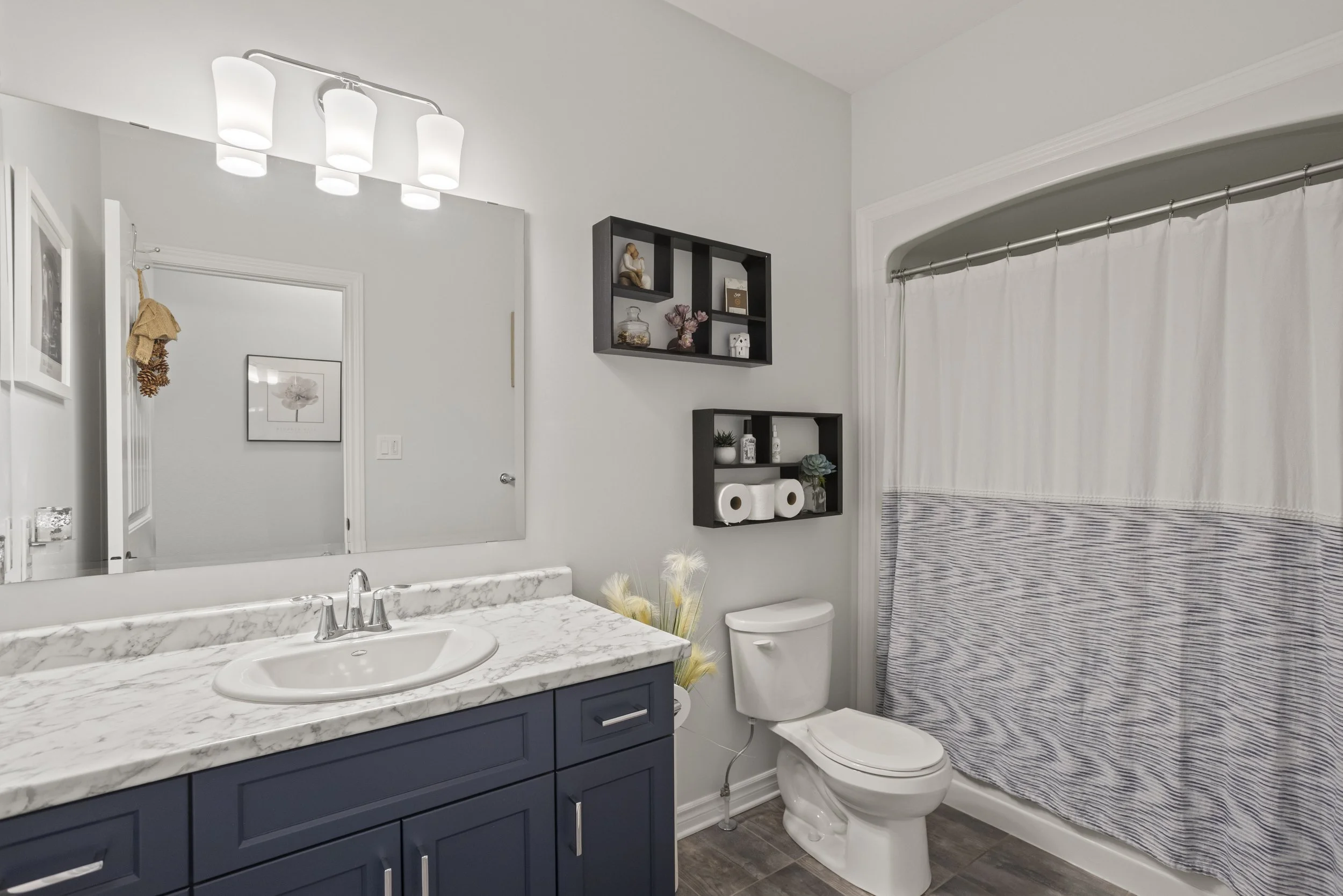 44 Violet Crt -30.jpg