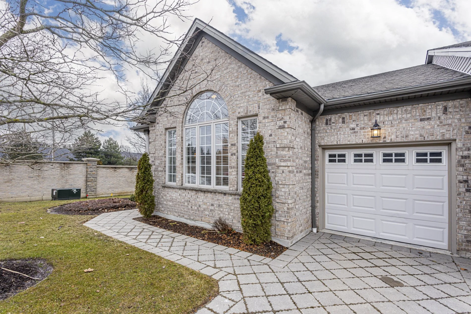 20-575 Mcgarrell Pl_03.JPG