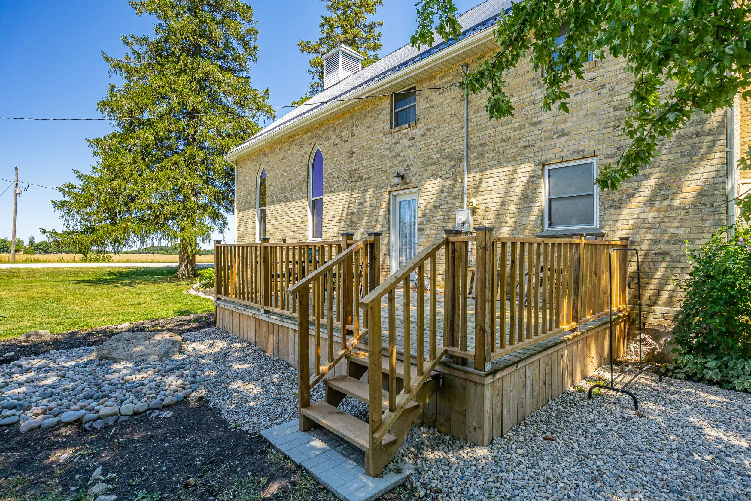 3229 Mcgillivray Dr -40.jpg
