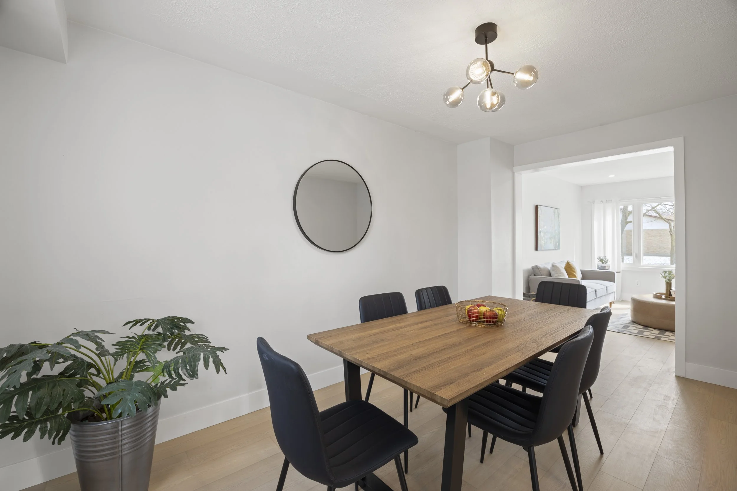 1763 Aldersbrook -13.JPG